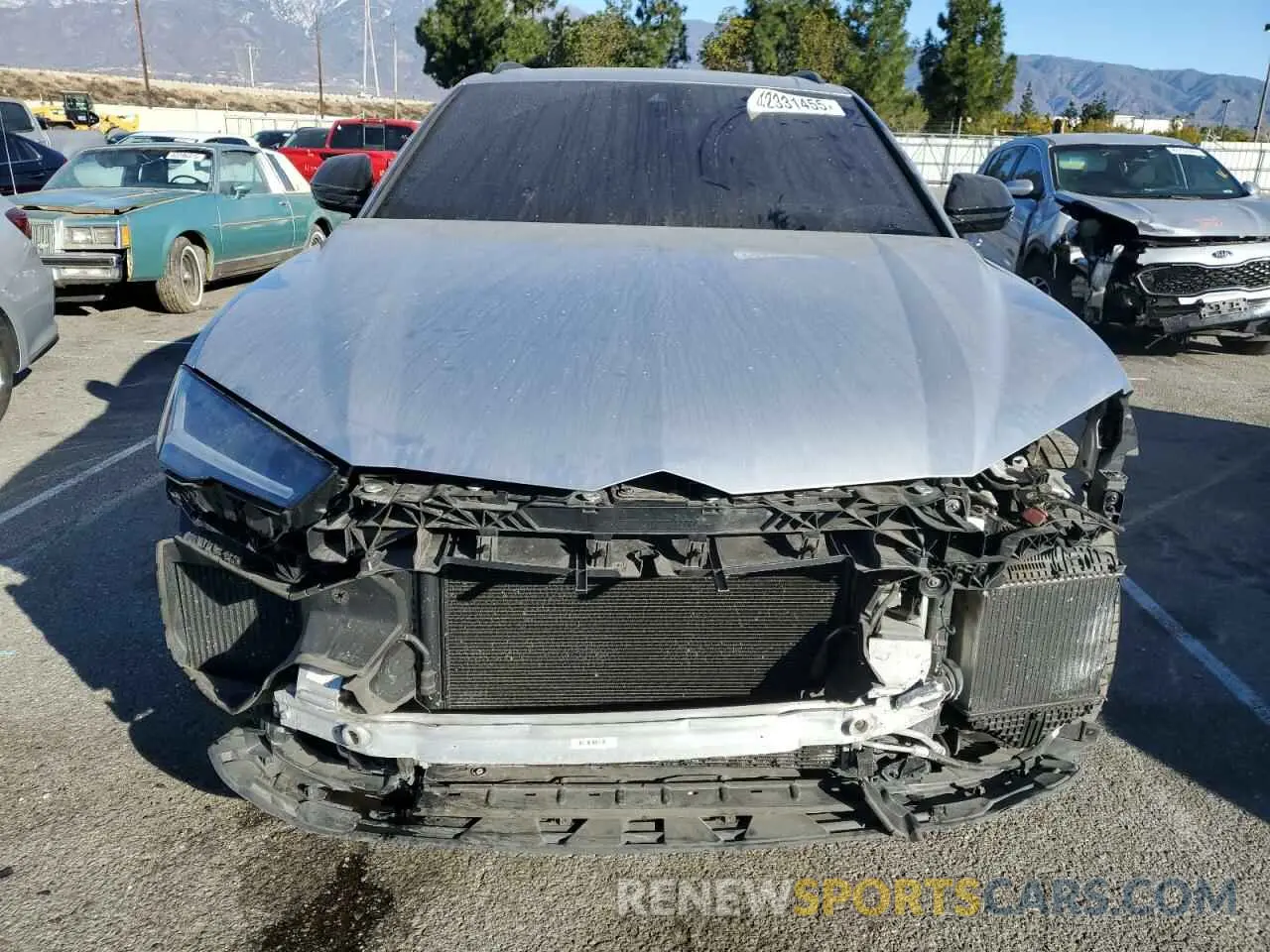 5 Photograph of a damaged car ZPBUA1ZL6LLA08780 LAMBORGHINI ALL MODELS 2020