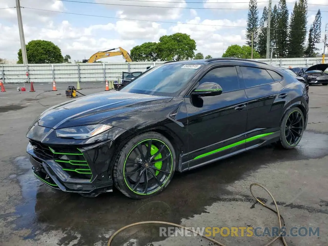 1 Photograph of a damaged car ZPBUA1ZL5MLA11073 LAMBORGHINI ALL MODELS 2021