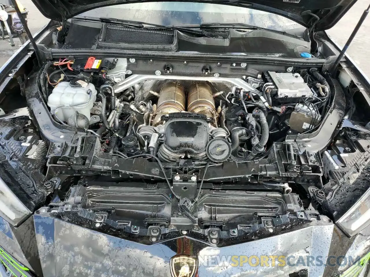12 Photograph of a damaged car ZPBUA1ZL5MLA11073 LAMBORGHINI ALL MODELS 2021