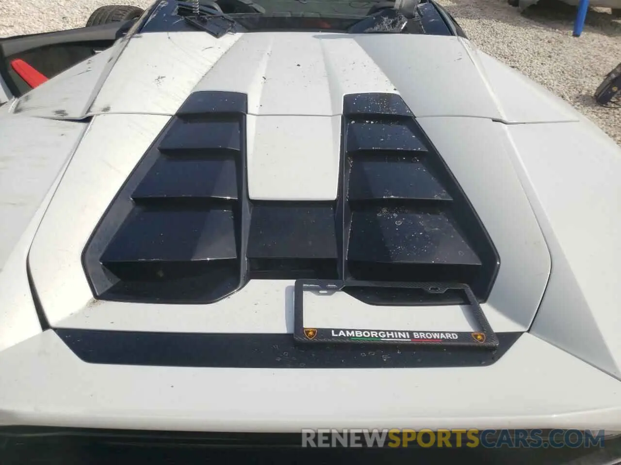 7 Photograph of a damaged car ZHWUT5ZF3NLA19638 LAMBORGHINI ALL MODELS 2022