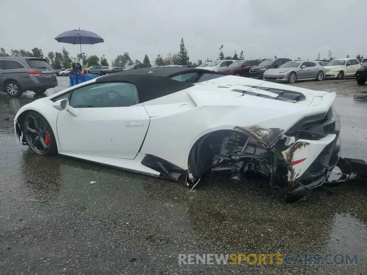 2 Photograph of a damaged car ZHWUT4ZF0PLA22378 LAMBORGHINI ALL MODELS 2023
