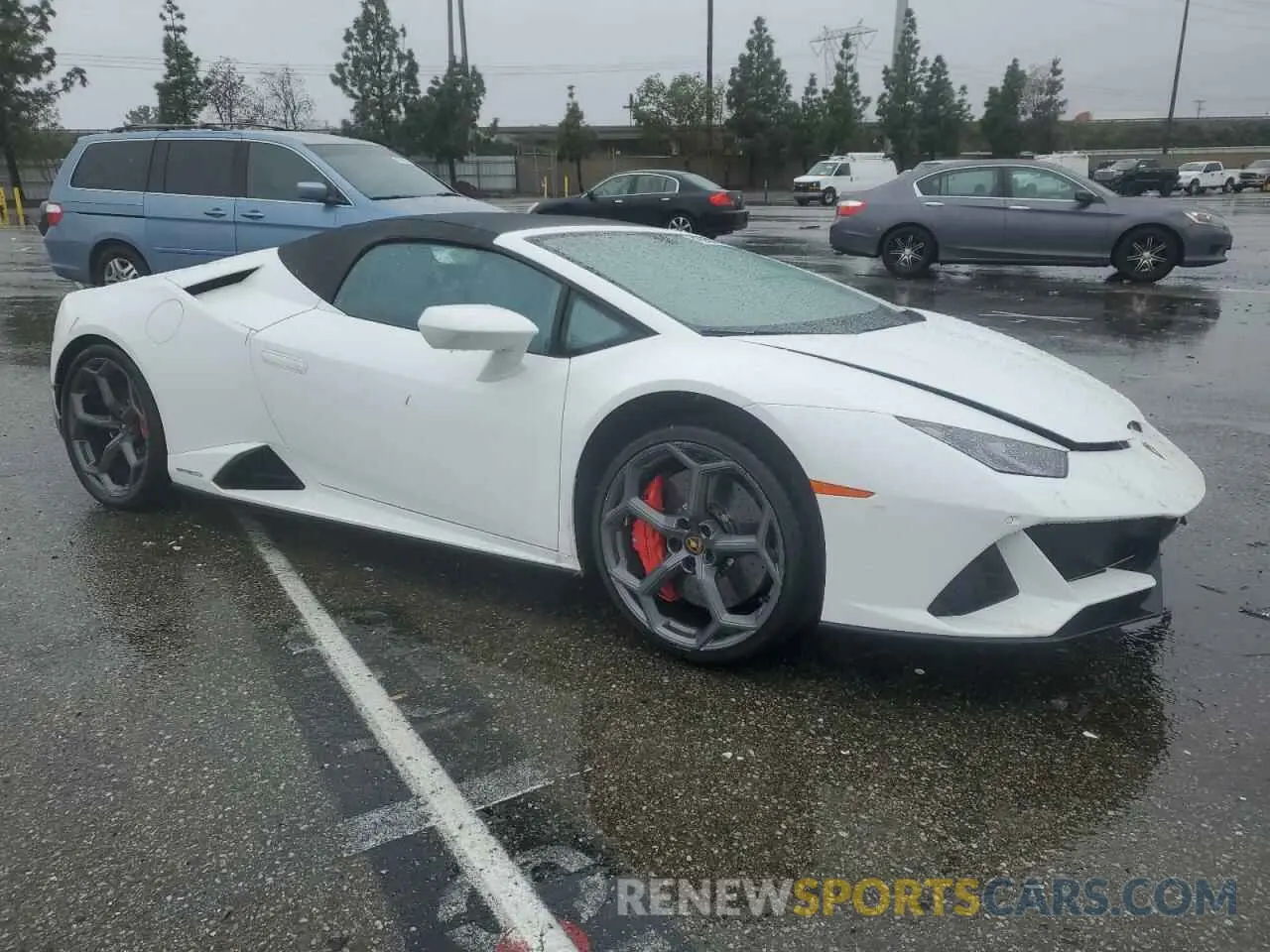 4 Photograph of a damaged car ZHWUT4ZF0PLA22378 LAMBORGHINI ALL MODELS 2023
