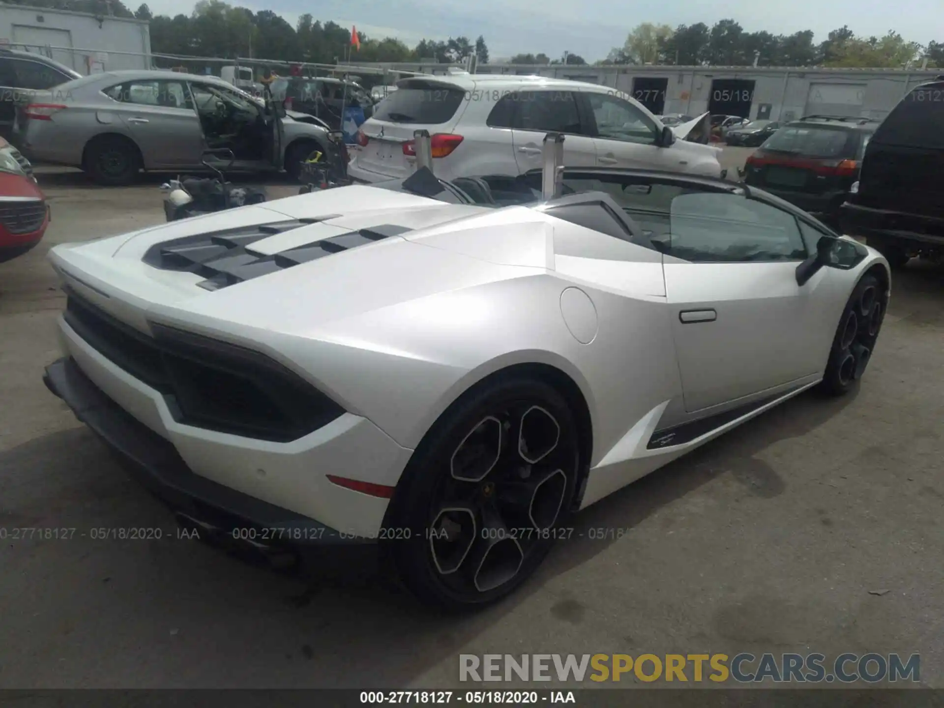 4 Photograph of a damaged car ZHWUR2ZF4KLA12531 LAMBORGHINI HURACAN 2019