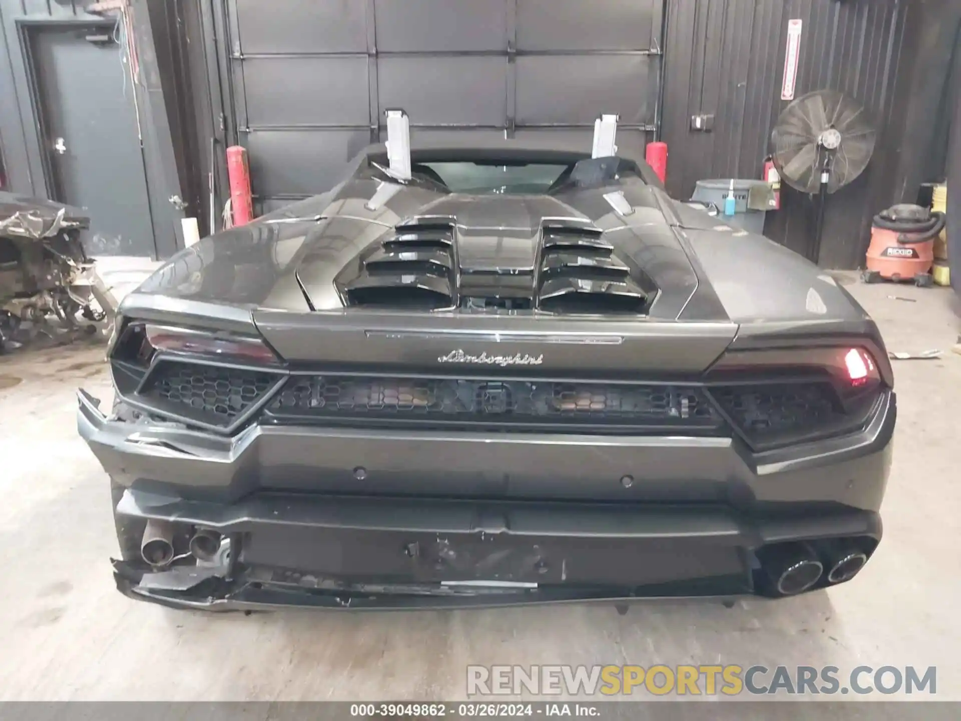 17 Photograph of a damaged car ZHWUR2ZF7KLA11826 LAMBORGHINI HURACAN 2019