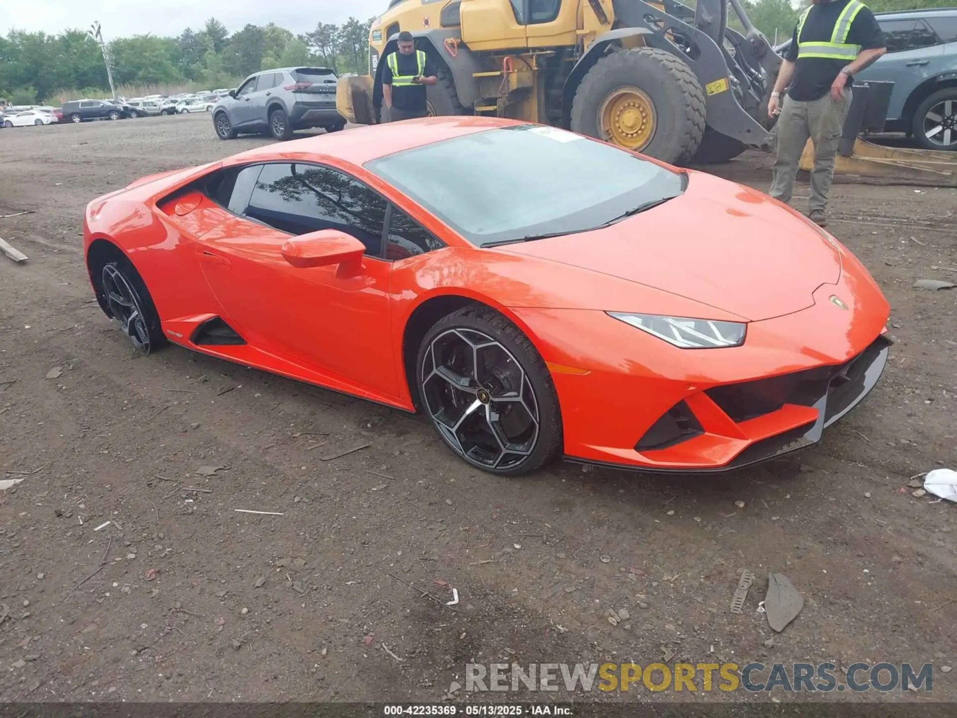 1 Photograph of a damaged car ZHWUF4ZF6LLA13783 LAMBORGHINI HURACAN EVO 2020
