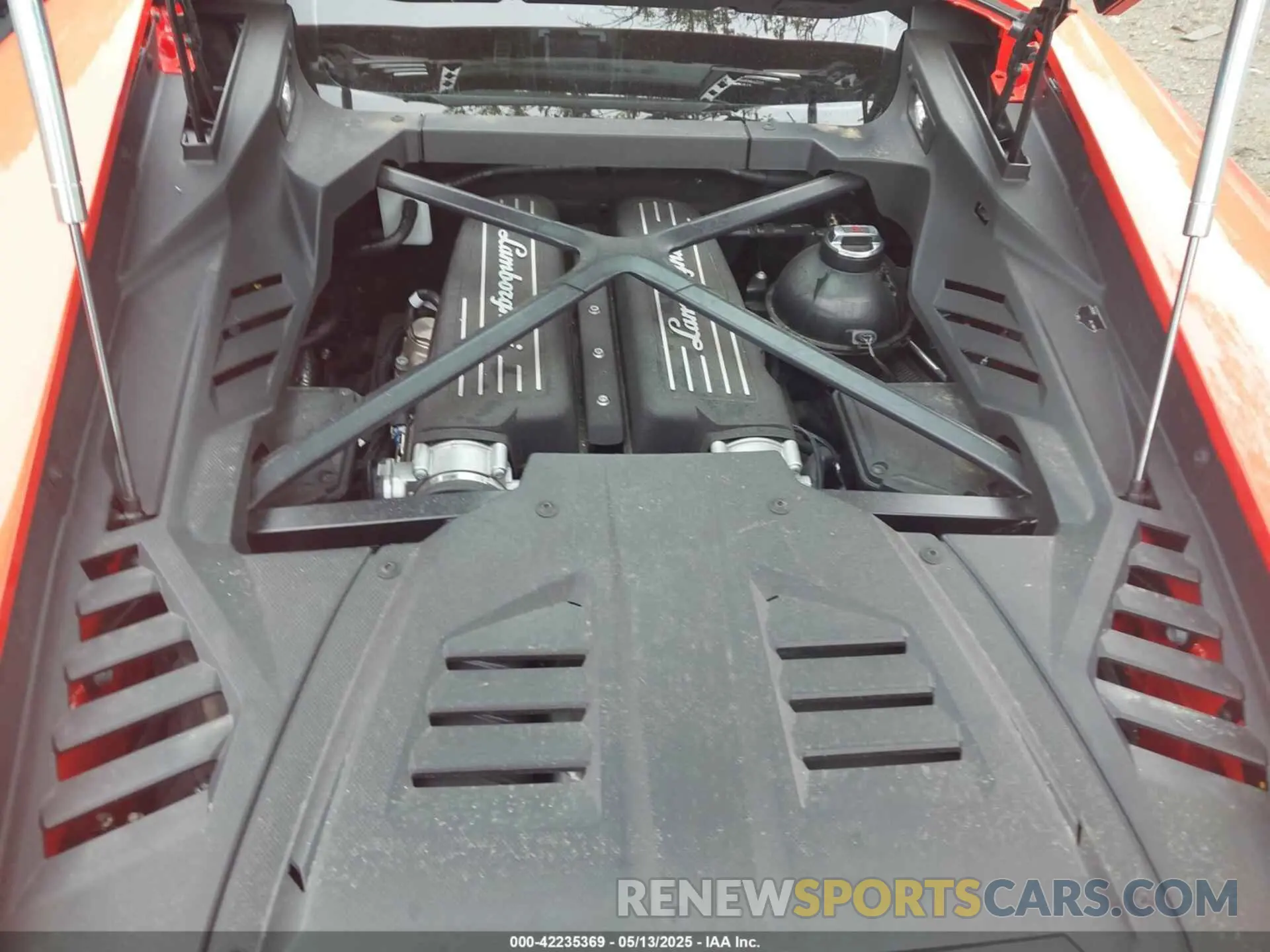 10 Photograph of a damaged car ZHWUF4ZF6LLA13783 LAMBORGHINI HURACAN EVO 2020