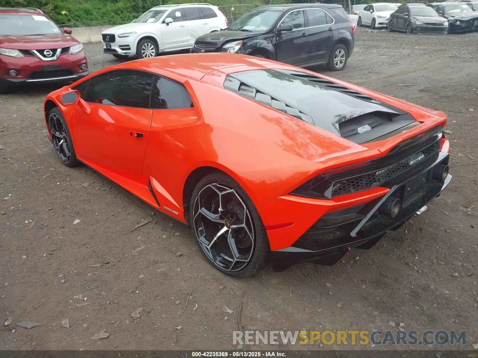 3 Photograph of a damaged car ZHWUF4ZF6LLA13783 LAMBORGHINI HURACAN EVO 2020