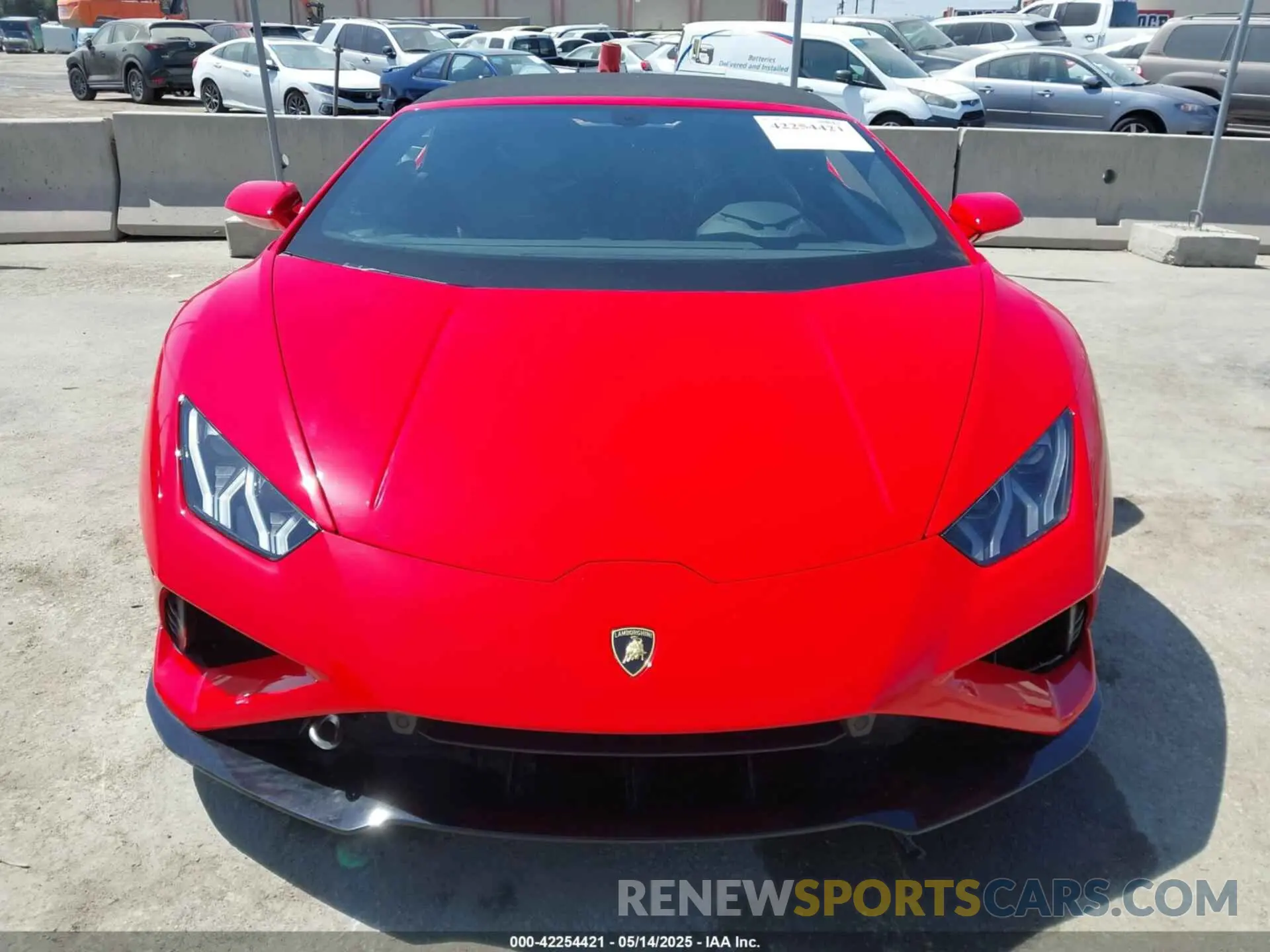 13 Photograph of a damaged car ZHWUT5ZF2LLA15450 LAMBORGHINI HURACAN EVO 2020