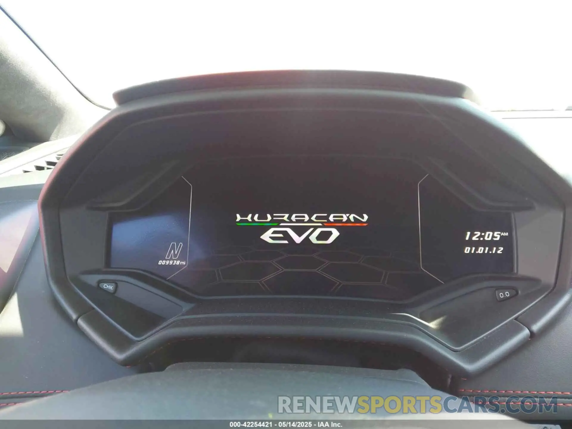 7 Photograph of a damaged car ZHWUT5ZF2LLA15450 LAMBORGHINI HURACAN EVO 2020
