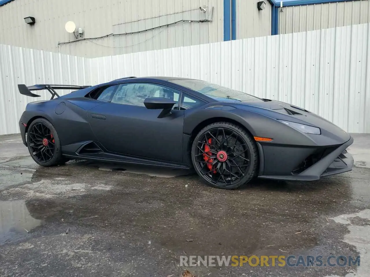 4 Photograph of a damaged car ZHWUA6ZX0NLA18998 LAMBORGHINI HURACAN ST 2022