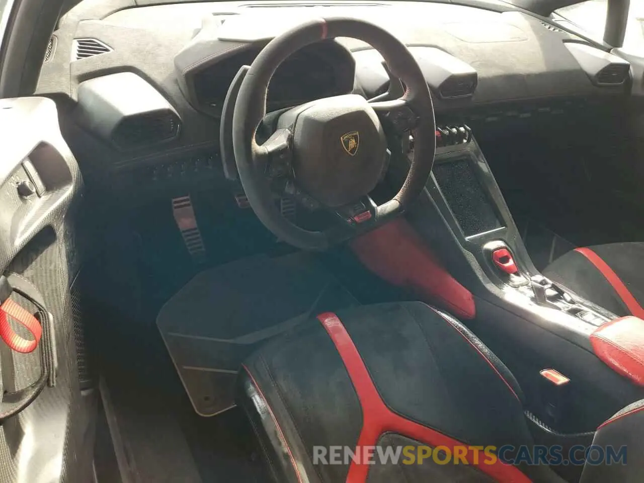 8 Photograph of a damaged car ZHWUA6ZX0NLA18998 LAMBORGHINI HURACAN ST 2022