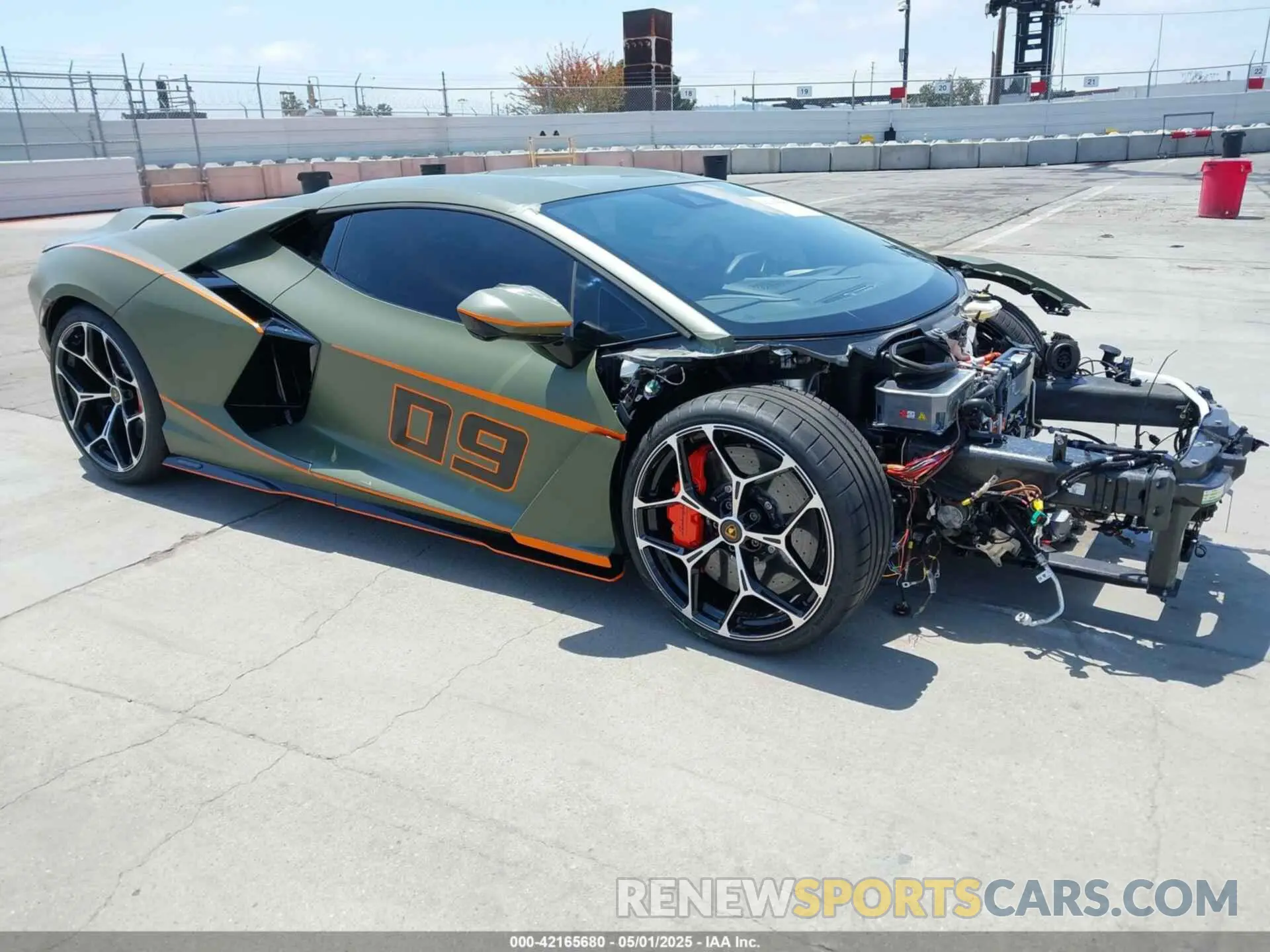 1 Photograph of a damaged car ZHWUC1ZM9RLA00251 LAMBORGHINI REVUELTO 2024