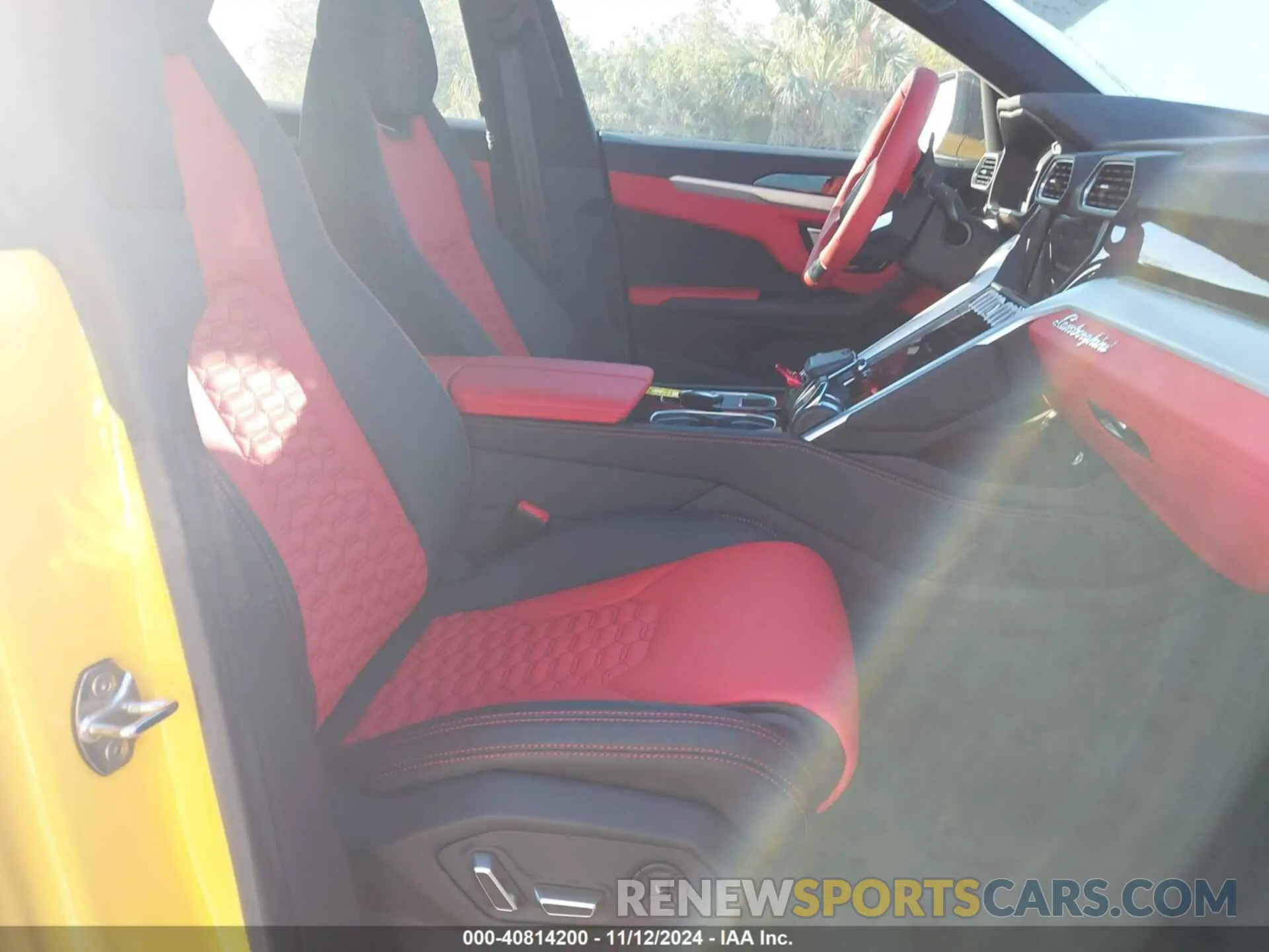 5 Photograph of a damaged car ZPBUA1ZL7KLA05899 LAMBORGHINI URUS 2019