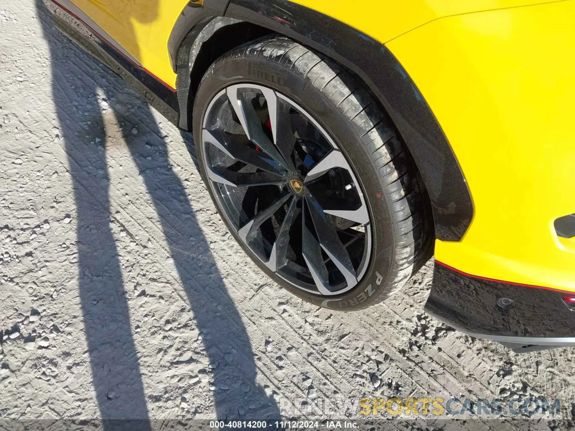 6 Photograph of a damaged car ZPBUA1ZL7KLA05899 LAMBORGHINI URUS 2019