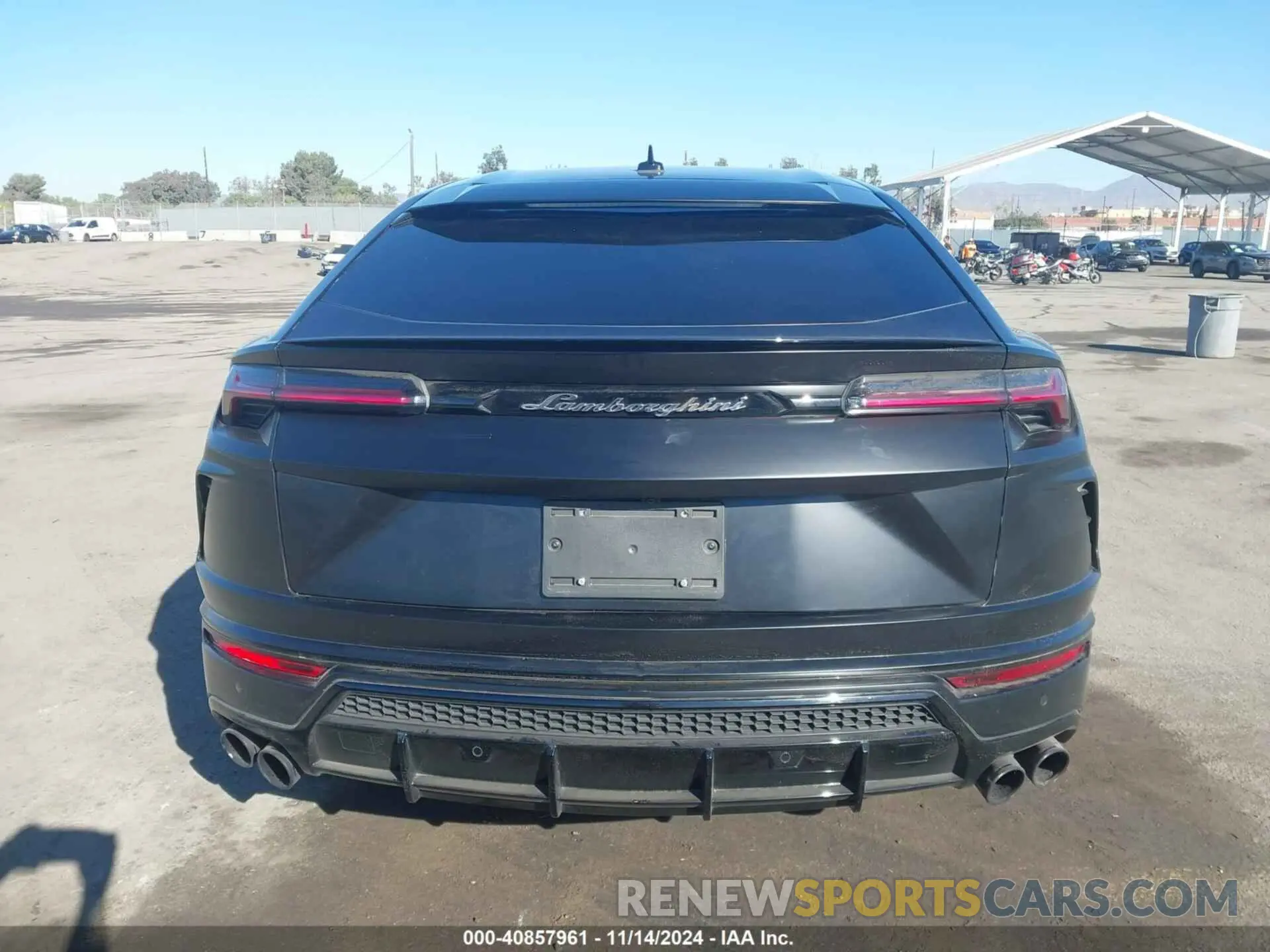 16 Photograph of a damaged car ZPBUA1ZL0LLA10251 LAMBORGHINI URUS 2020