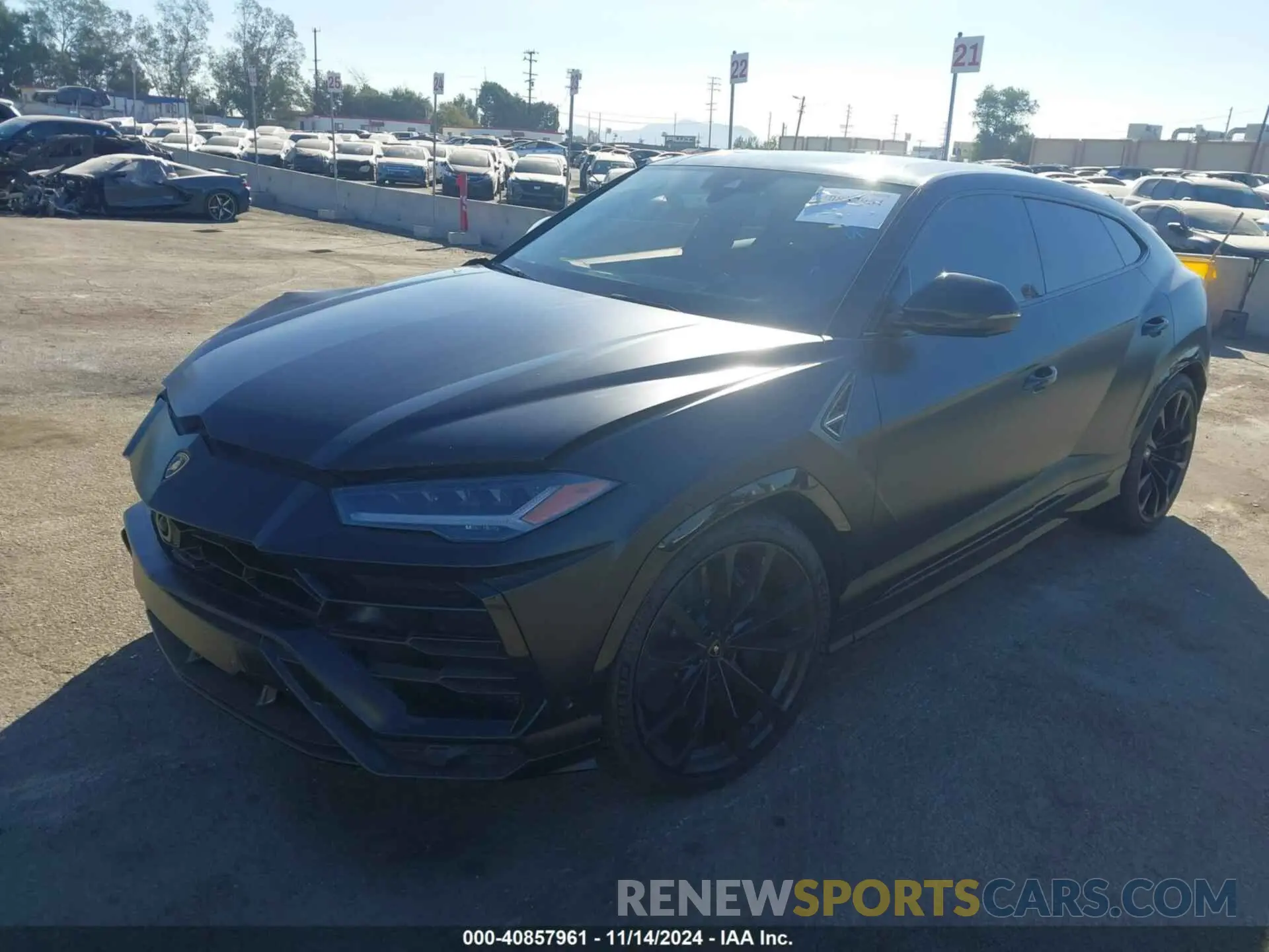 2 Photograph of a damaged car ZPBUA1ZL0LLA10251 LAMBORGHINI URUS 2020