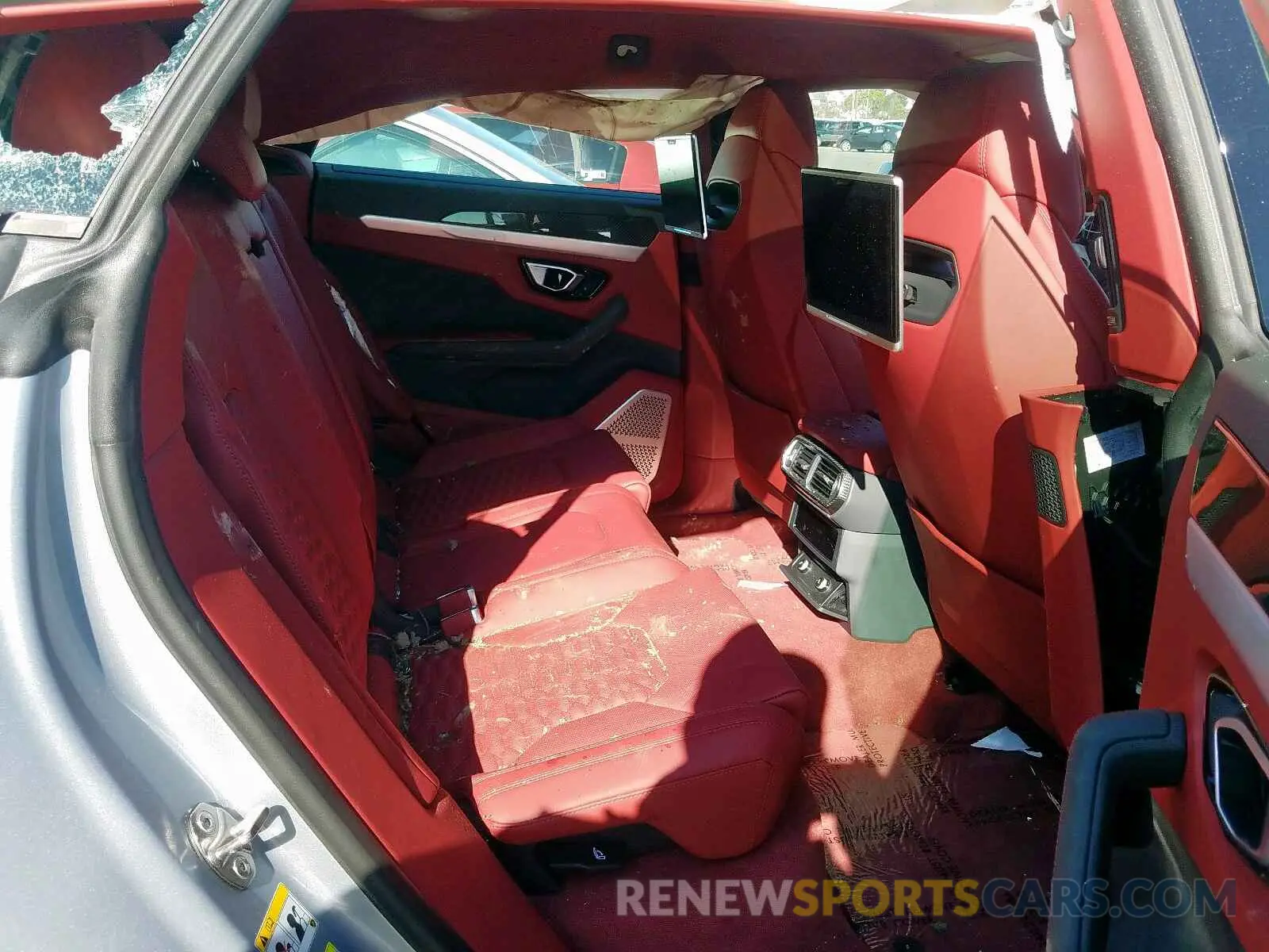 6 Photograph of a damaged car ZPBUA1ZL9LLA06599 LAMBORGHINI URUS 2020