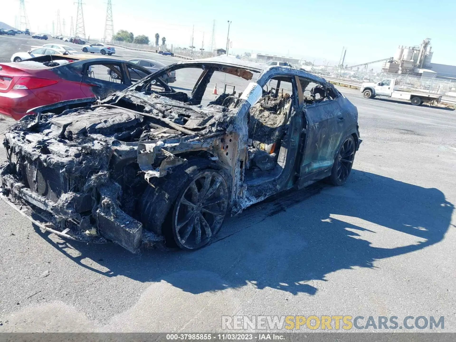 2 Photograph of a damaged car ZPBUB3ZL1PLA23654 LAMBORGHINI URUS 2023