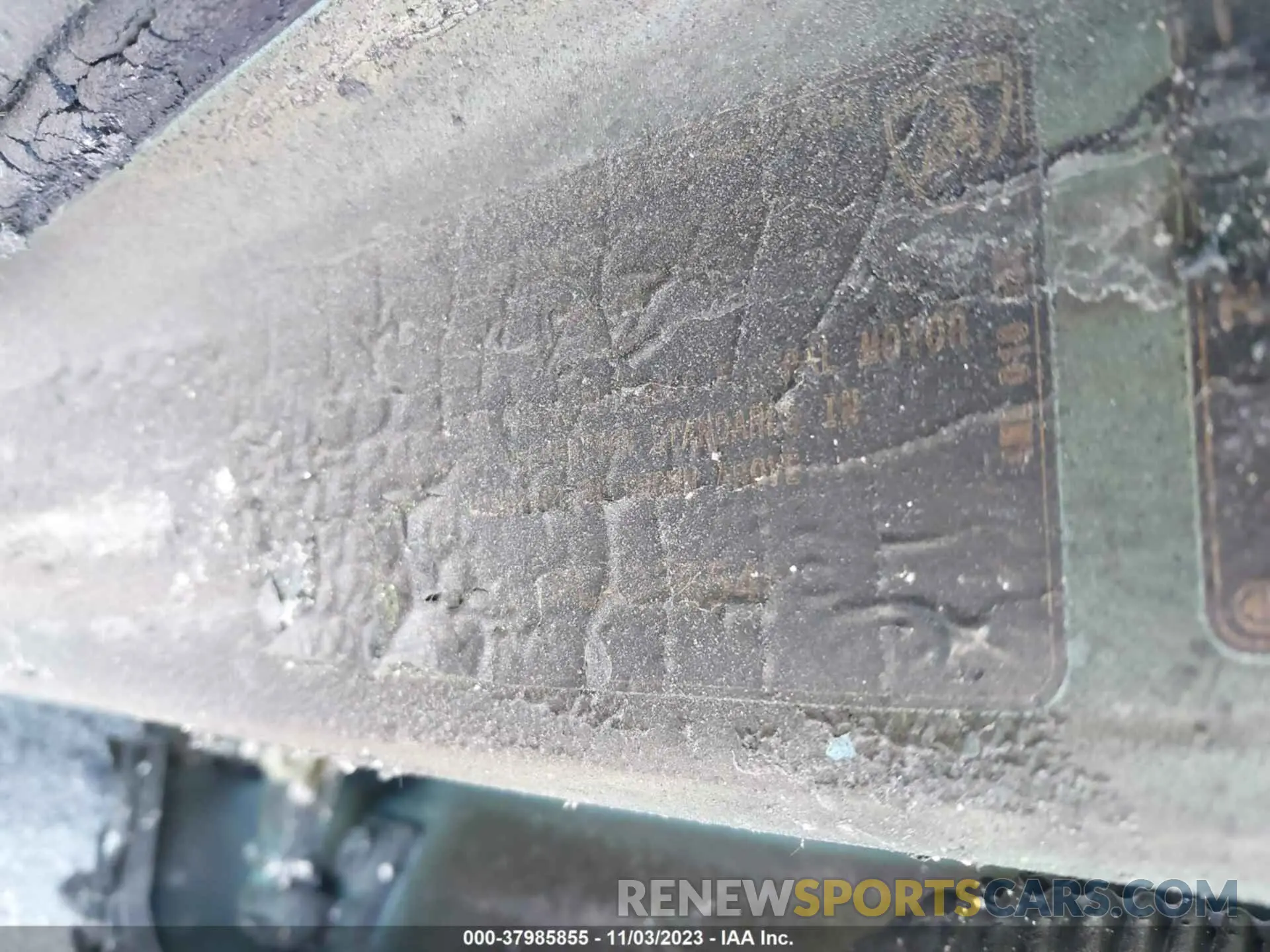 9 Photograph of a damaged car ZPBUB3ZL1PLA23654 LAMBORGHINI URUS 2023