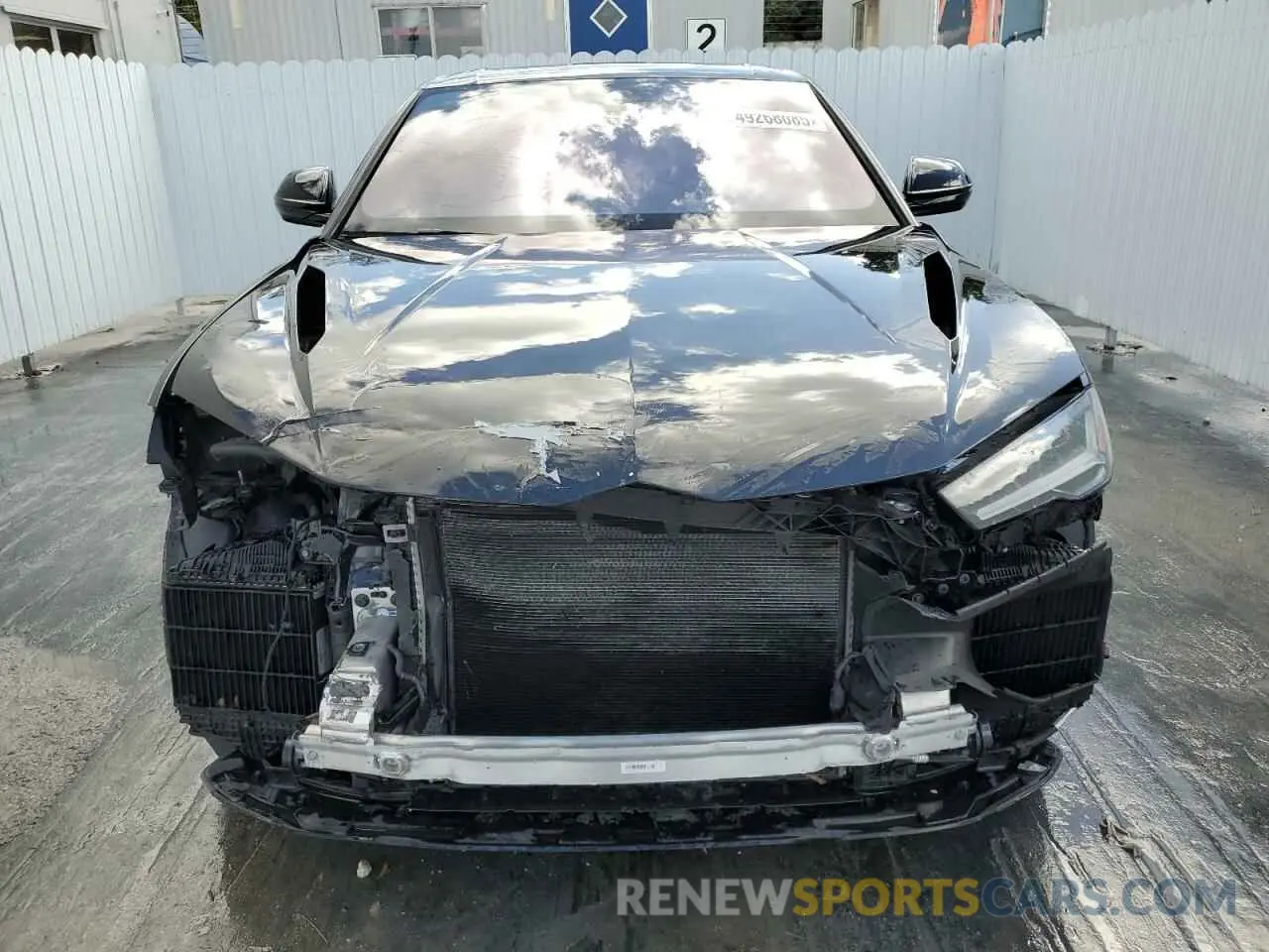 5 Photograph of a damaged car ZPBUC3ZL9PLA23771 LAMBORGHINI URUS PERFO 2023