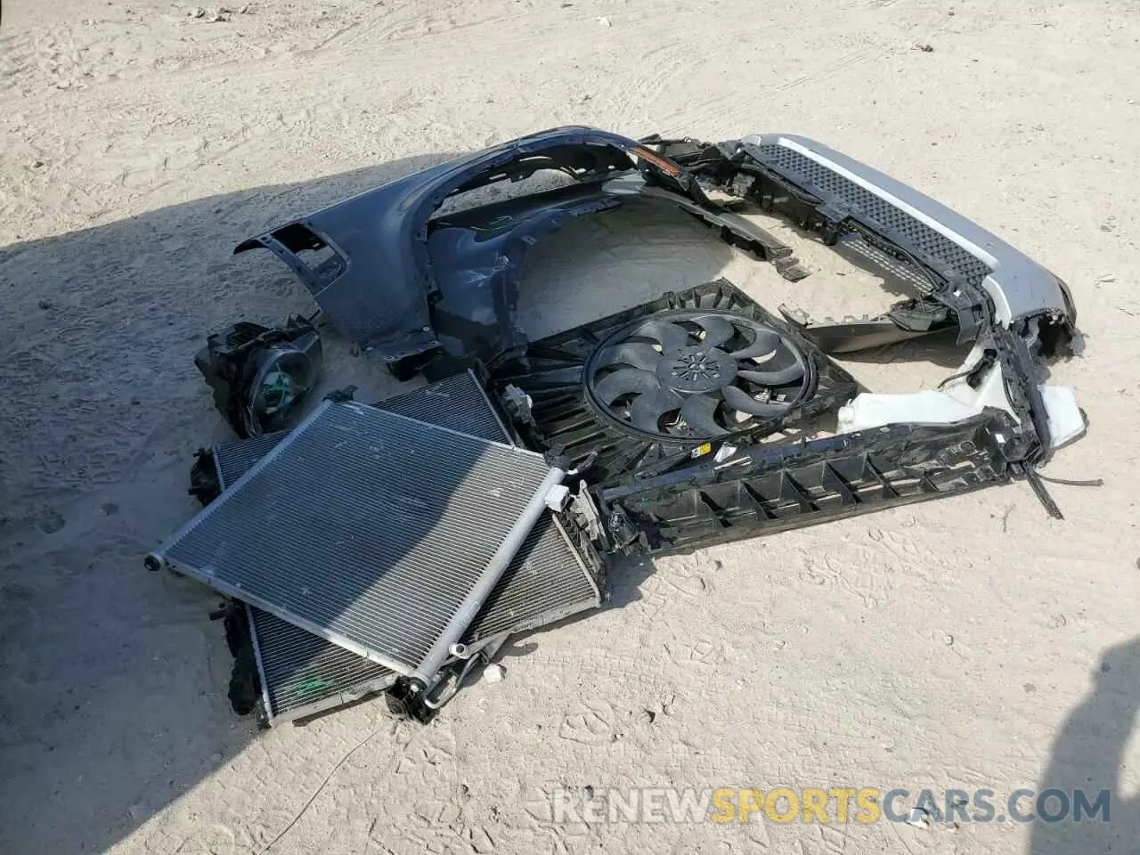 13 Photograph of a damaged car SALEJ6EX5P2172513 LAND ROVER ALL OTHER 2023