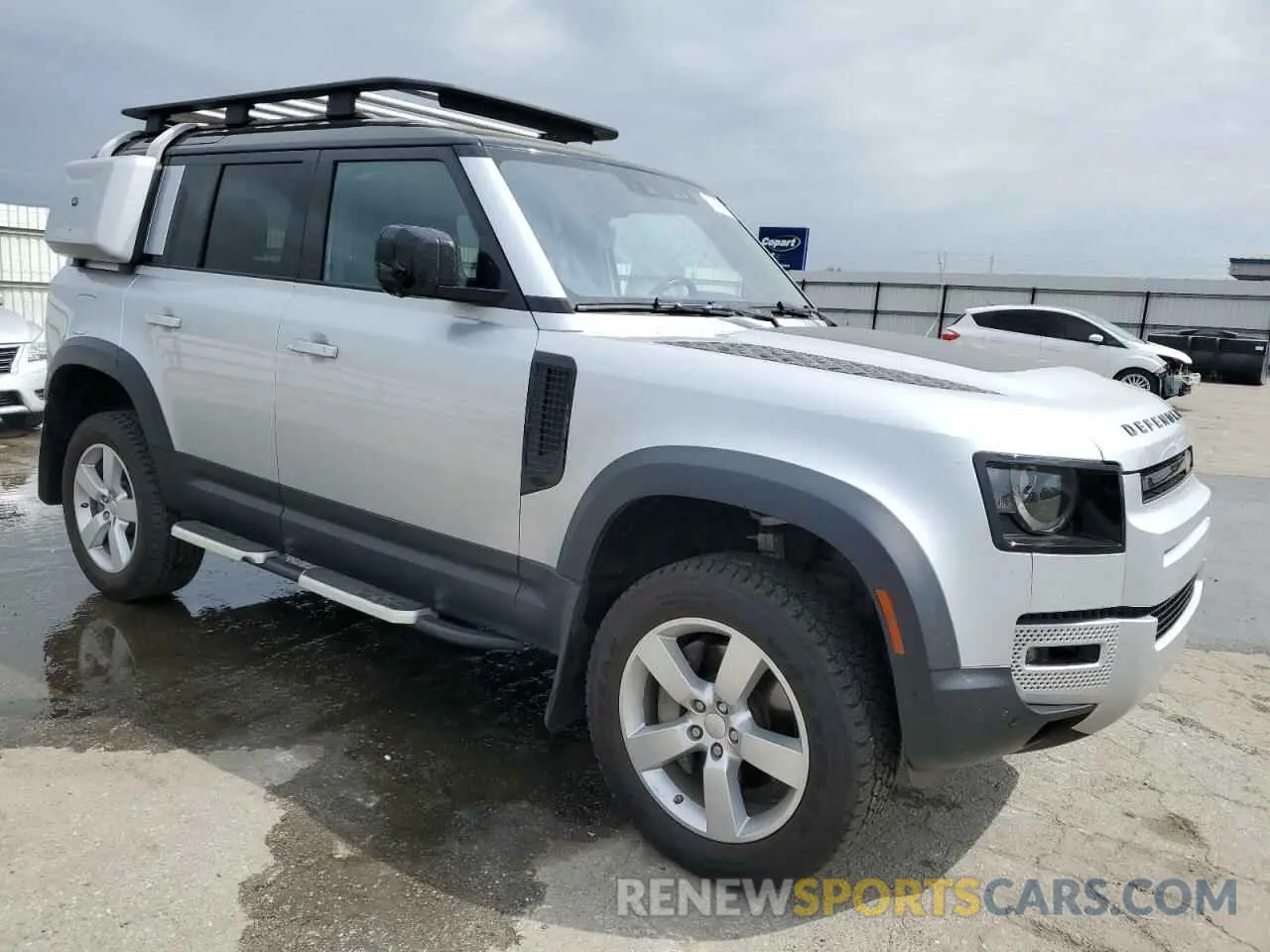 4 Photograph of a damaged car SALE17EU2L2002826 LAND ROVER DEFENDER 2020
