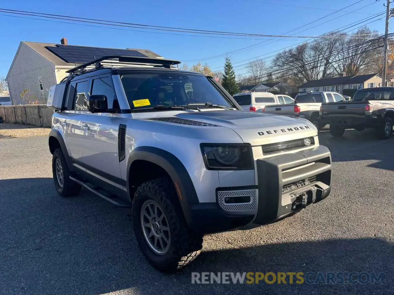 1 Photograph of a damaged car SALE17EUXL2002718 LAND ROVER DEFENDER 2020