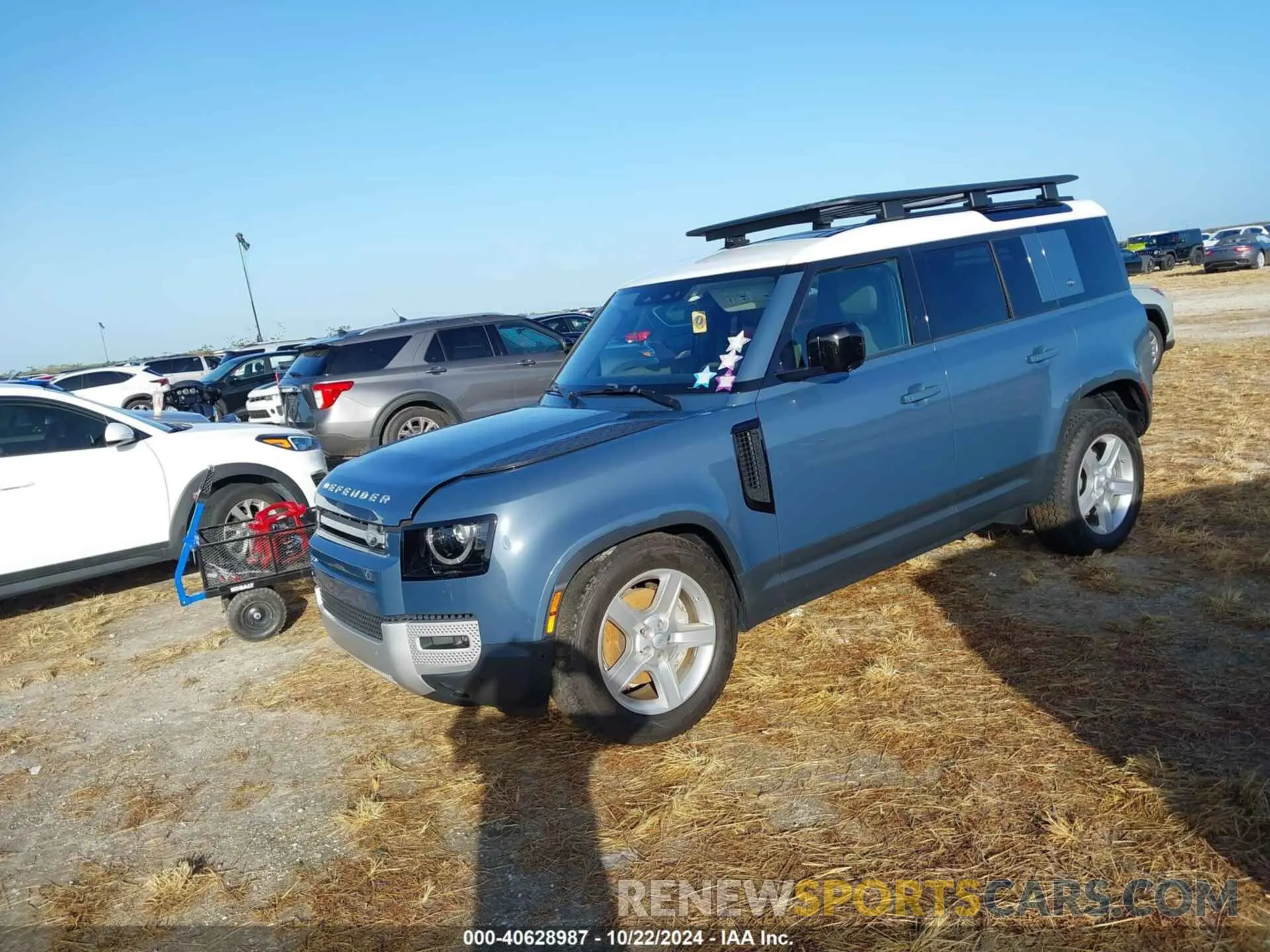 2 Photograph of a damaged car SALE97EU7L2020733 LAND ROVER DEFENDER 2020