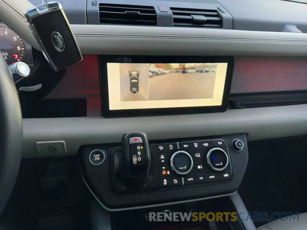 10 Photograph of a damaged car SALE9EEU2L2022250 LAND ROVER DEFENDER 2020