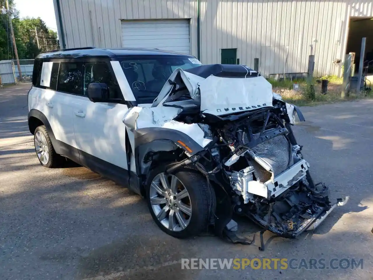 1 Photograph of a damaged car SALE9EEU3L2026310 LAND ROVER DEFENDER 2020