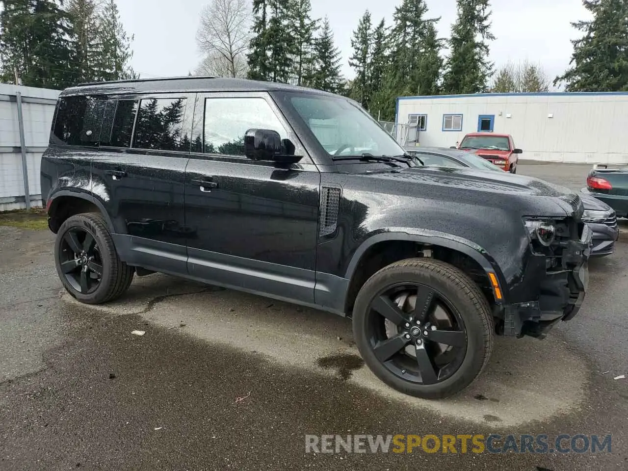 4 Photograph of a damaged car SALE9EEU6L2025605 LAND ROVER DEFENDER 2020