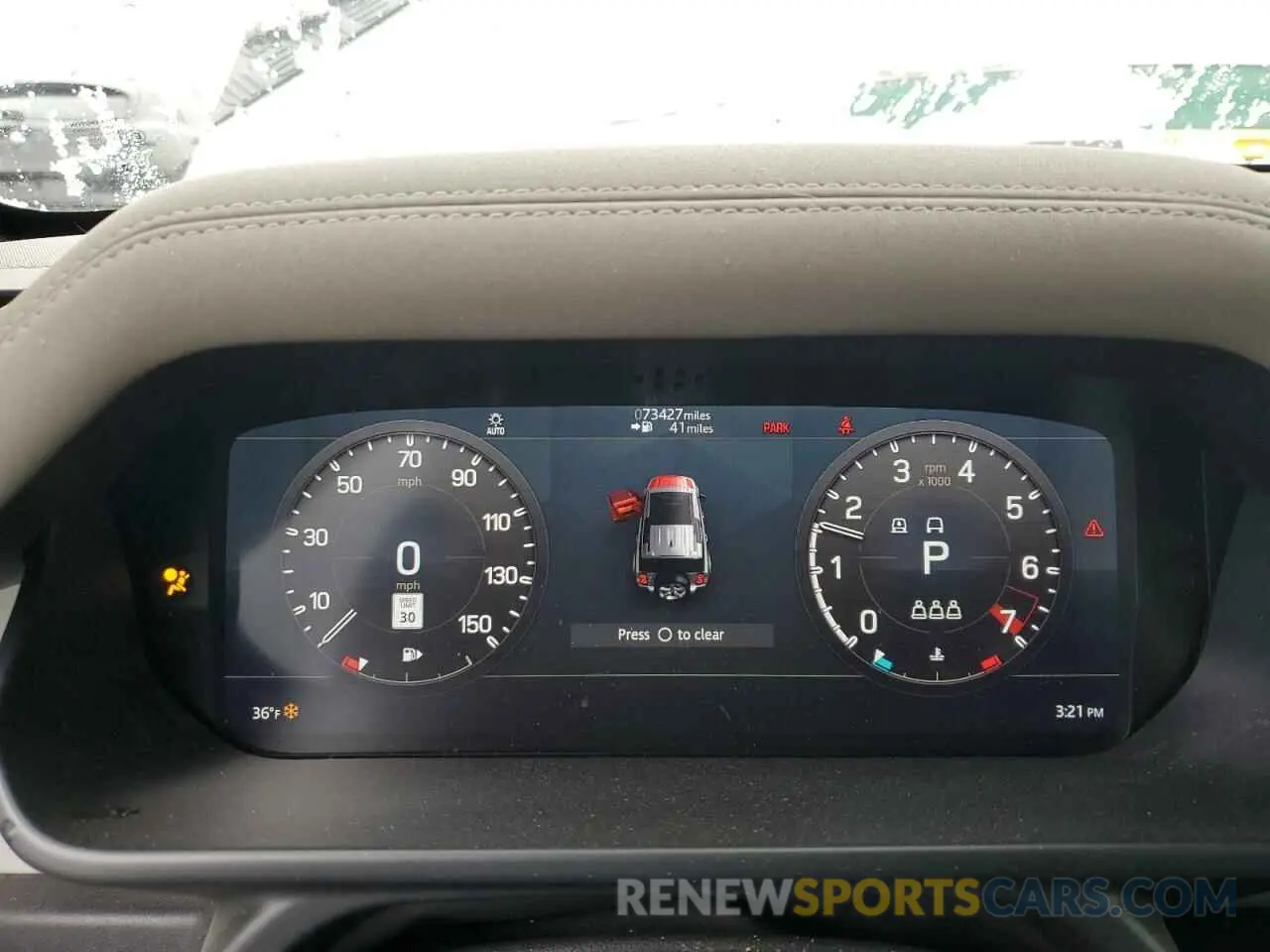 9 Photograph of a damaged car SALEP7EU5L2023135 LAND ROVER DEFENDER 2020