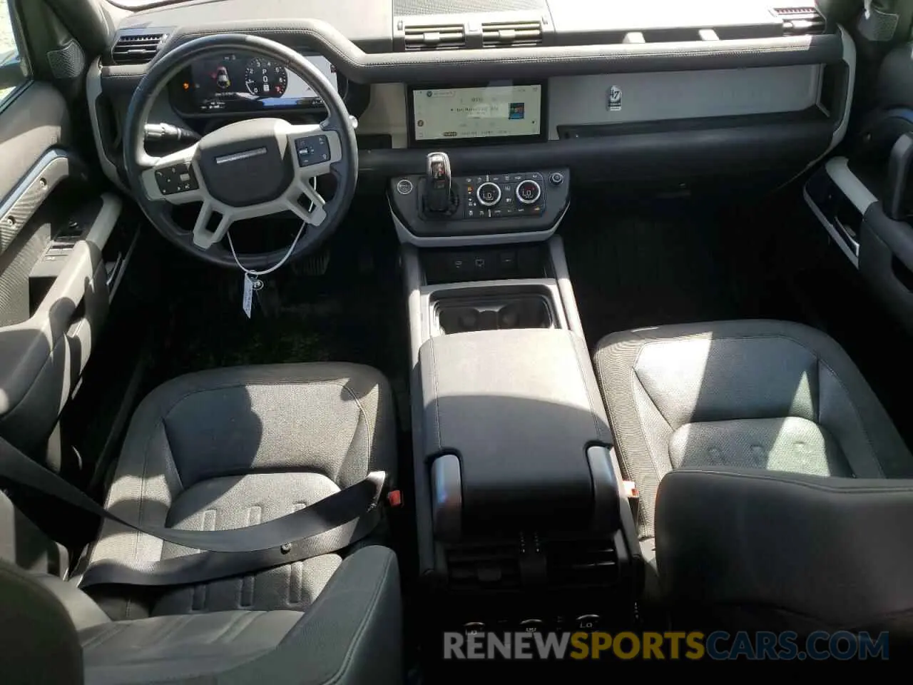 8 Photograph of a damaged car SALEJ7RX4M2047532 LAND ROVER DEFENDER 2021