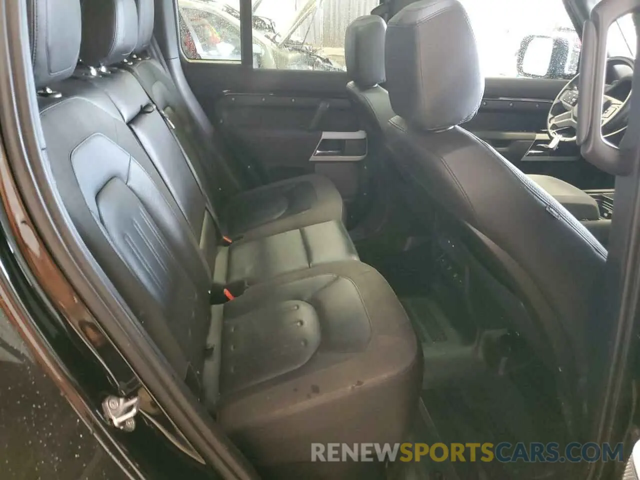 11 Photograph of a damaged car SALEJ7RX5M2038810 LAND ROVER DEFENDER 2021