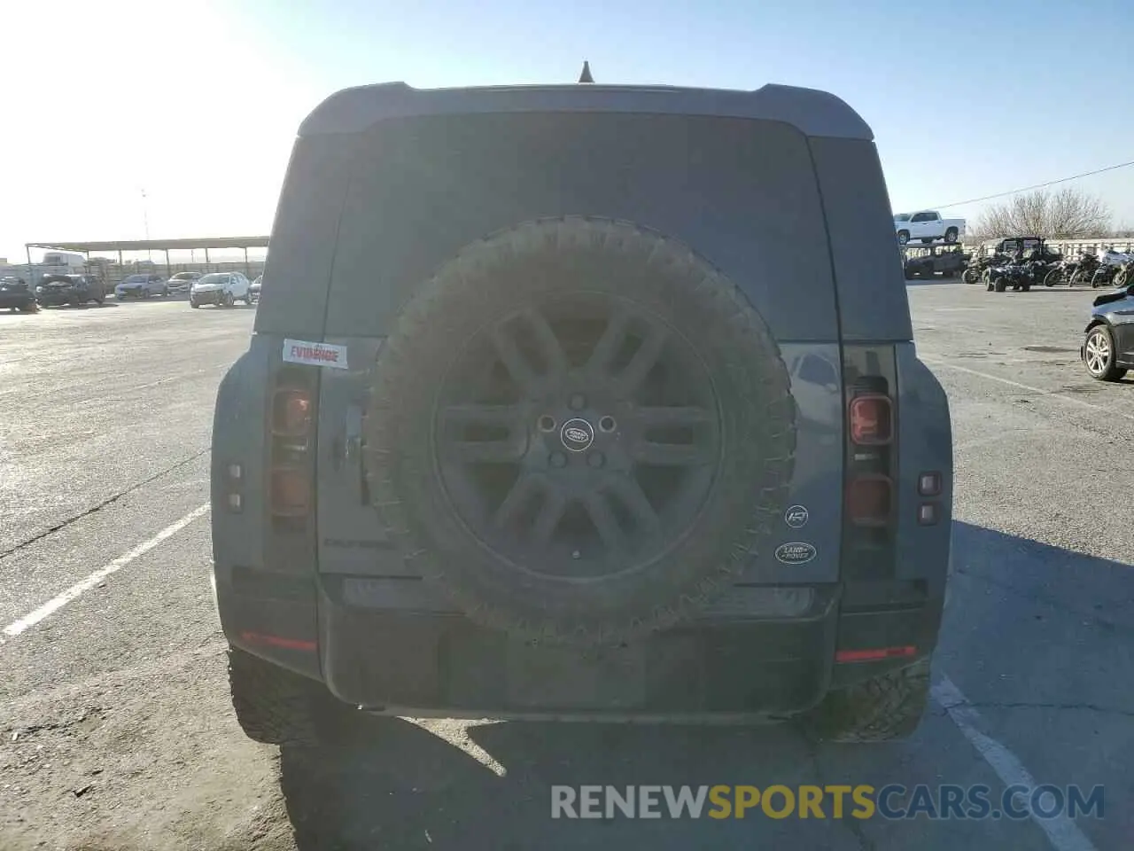 6 Photograph of a damaged car SALEJ7RX6M2035267 LAND ROVER DEFENDER 2021