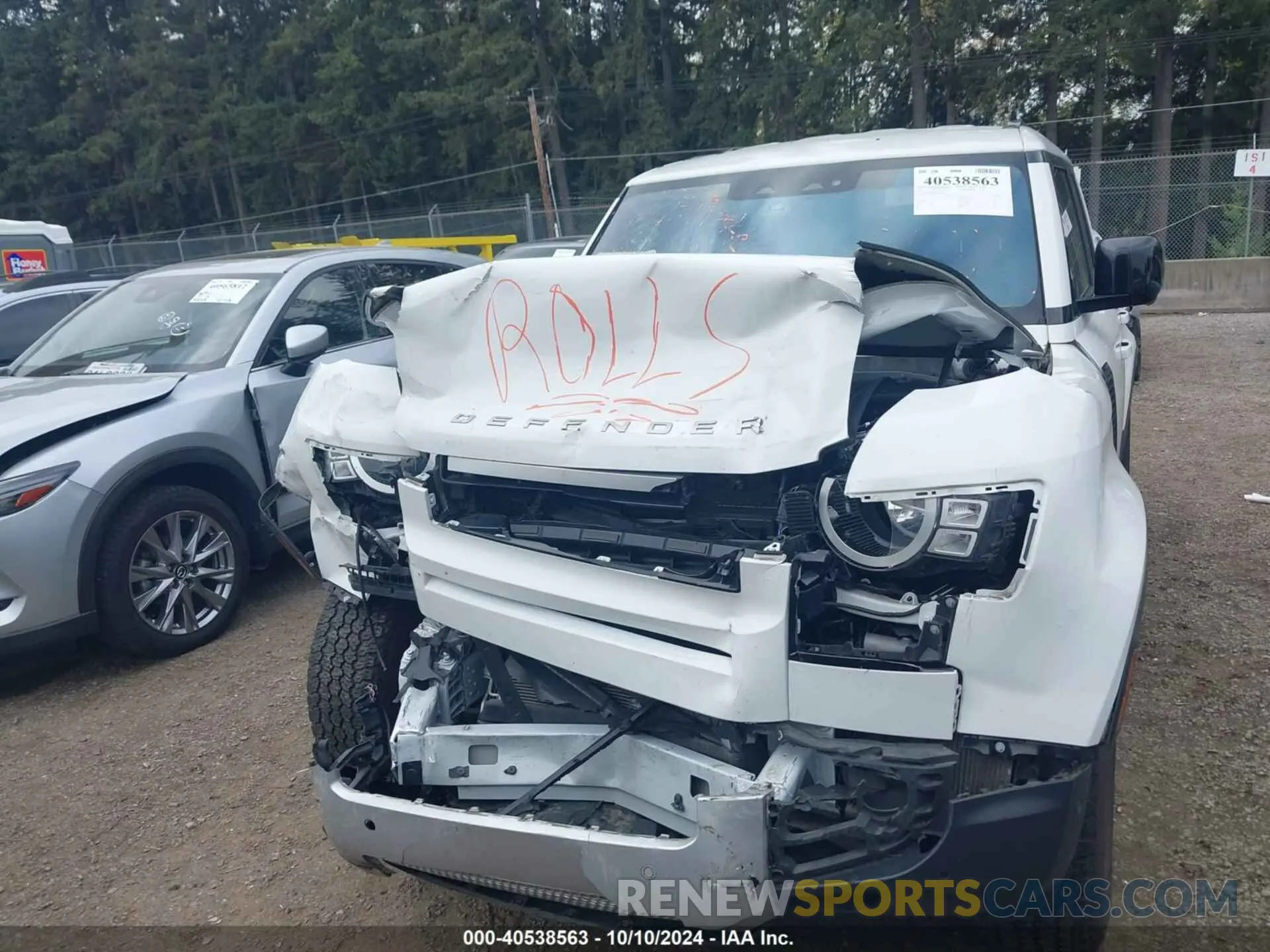 12 Photograph of a damaged car SALEK7RX0M2042485 LAND ROVER DEFENDER 2021