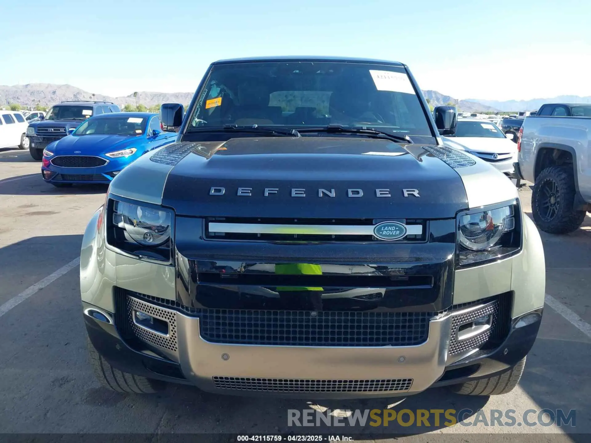 12 Photograph of a damaged car SALEX6RU9M2052319 LAND ROVER DEFENDER 2021