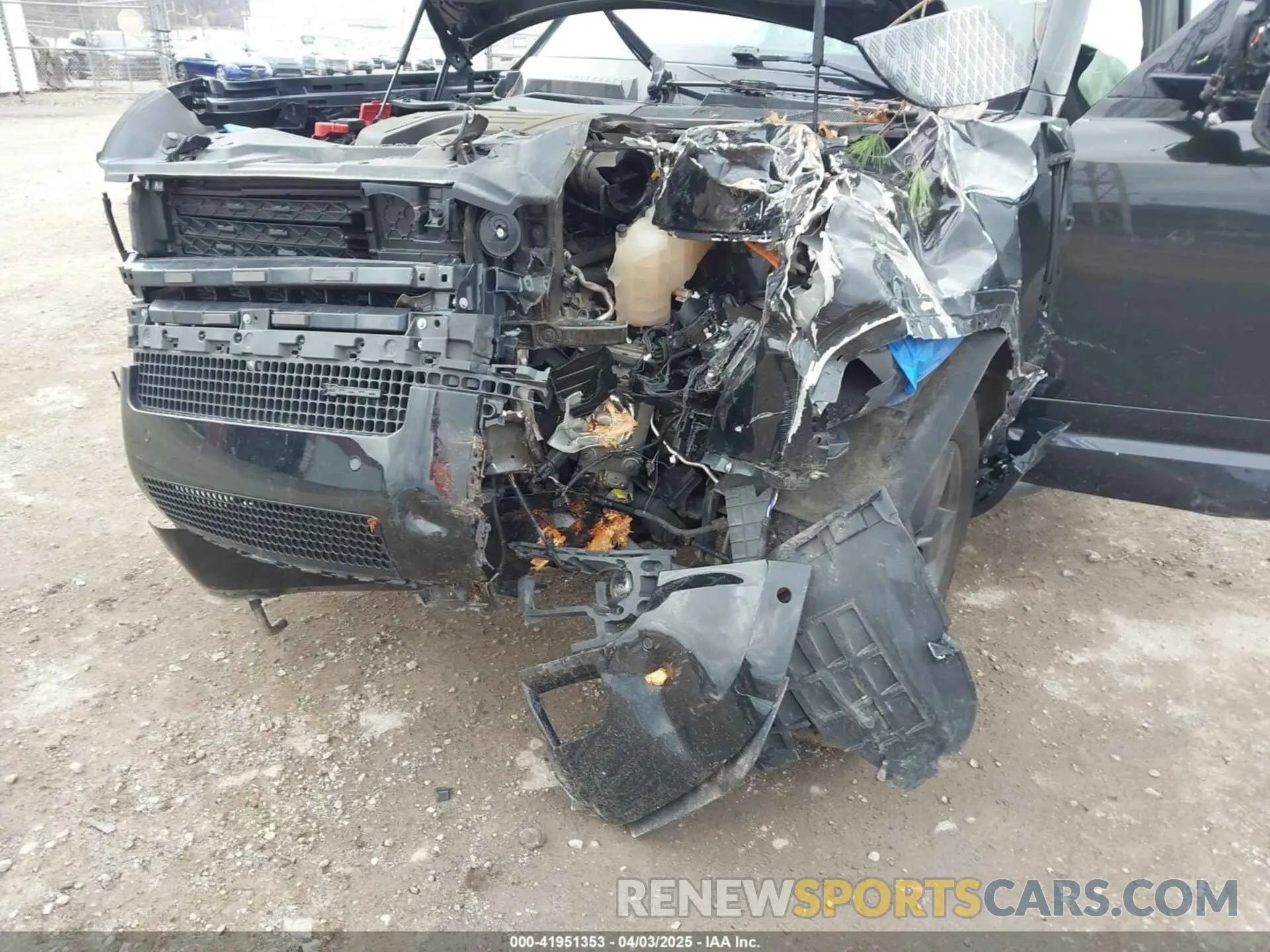6 Photograph of a damaged car SALE27RU4N2099814 LAND ROVER DEFENDER 2022