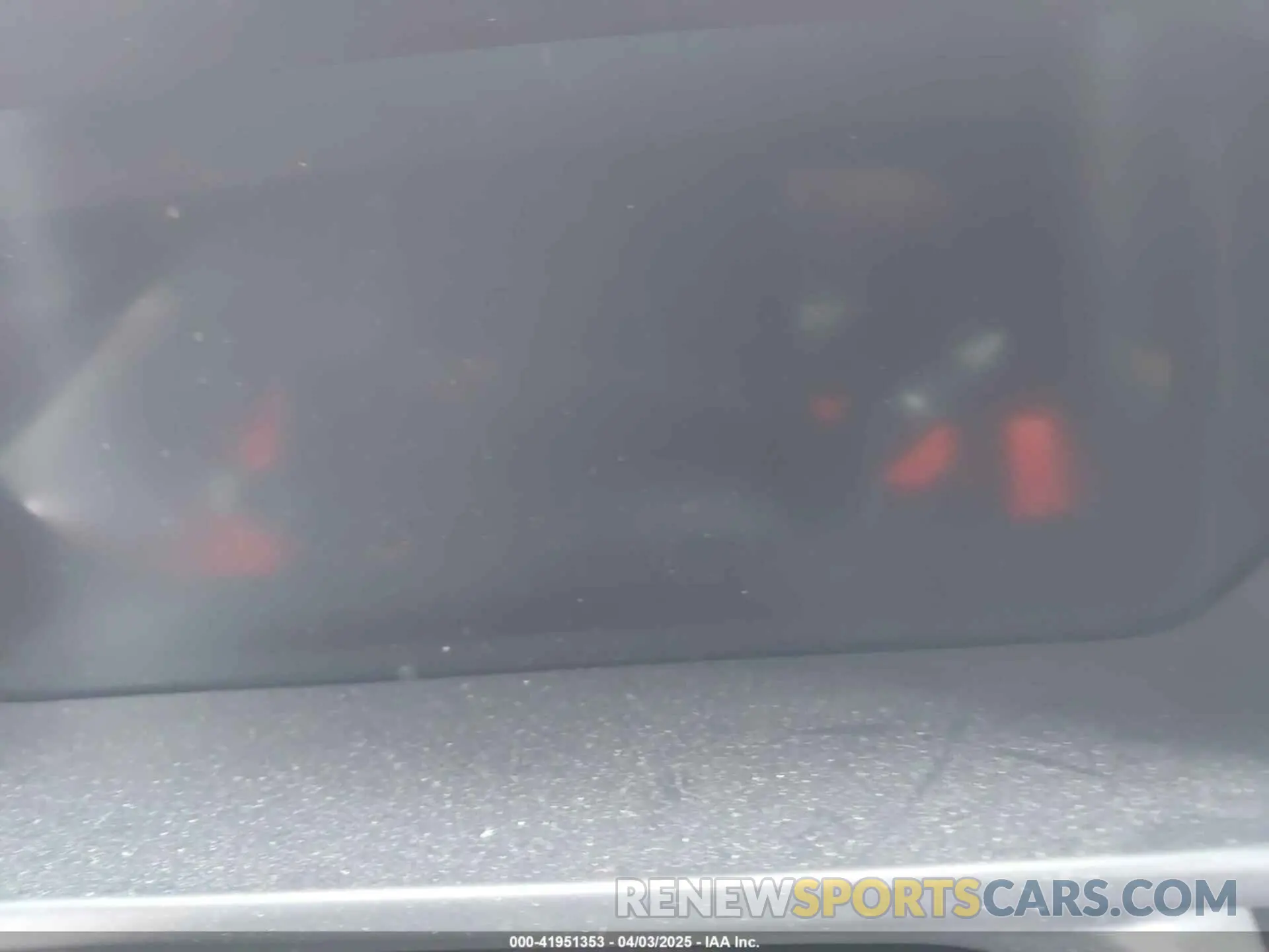 7 Photograph of a damaged car SALE27RU4N2099814 LAND ROVER DEFENDER 2022