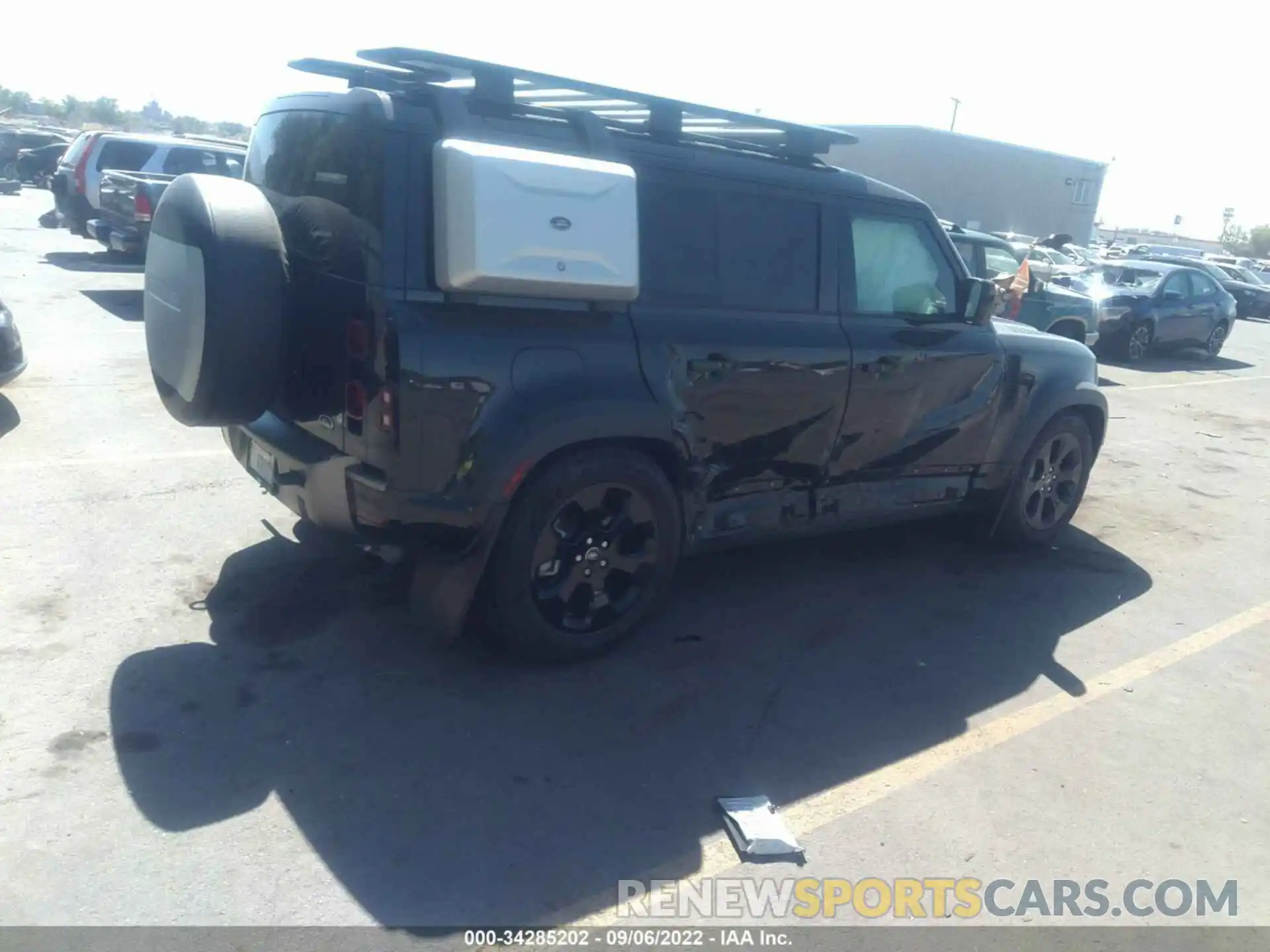 4 Photograph of a damaged car SALE2ERU1N2077399 LAND ROVER DEFENDER 2022