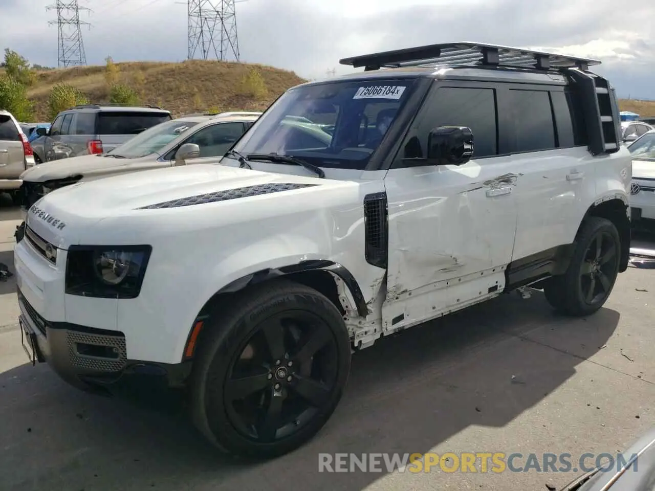 1 Photograph of a damaged car SALE3ERU5N2105752 LAND ROVER DEFENDER 2022