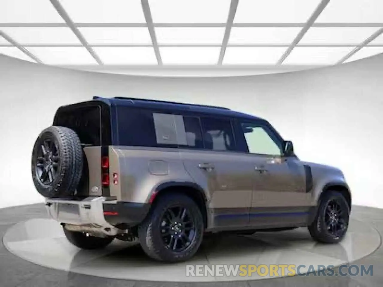 3 Photograph of a damaged car SALEJ7RX7N20764XX LAND ROVER DEFENDER 2022