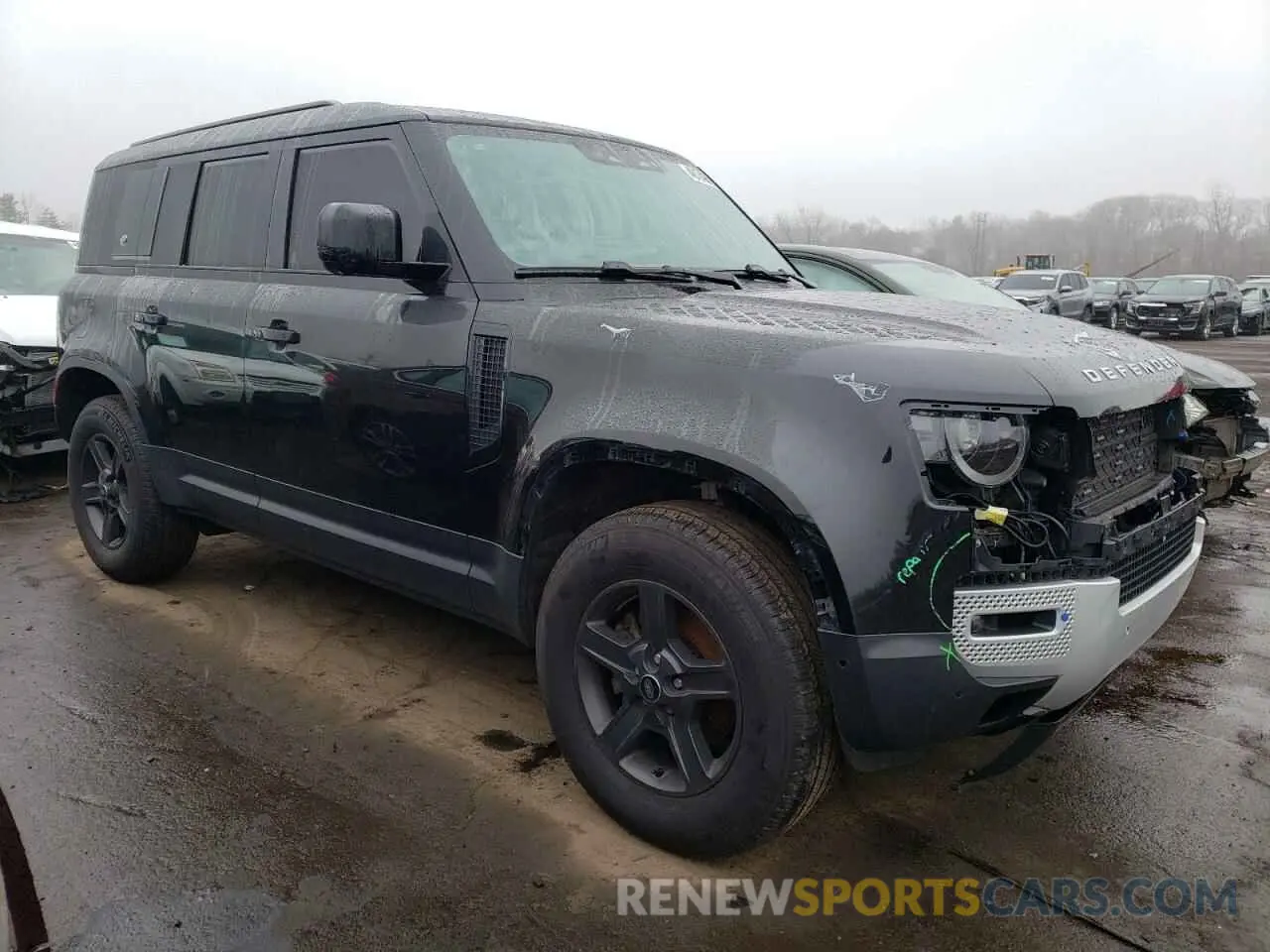 4 Photograph of a damaged car SALEJ7RX9N2087686 LAND ROVER DEFENDER 2022