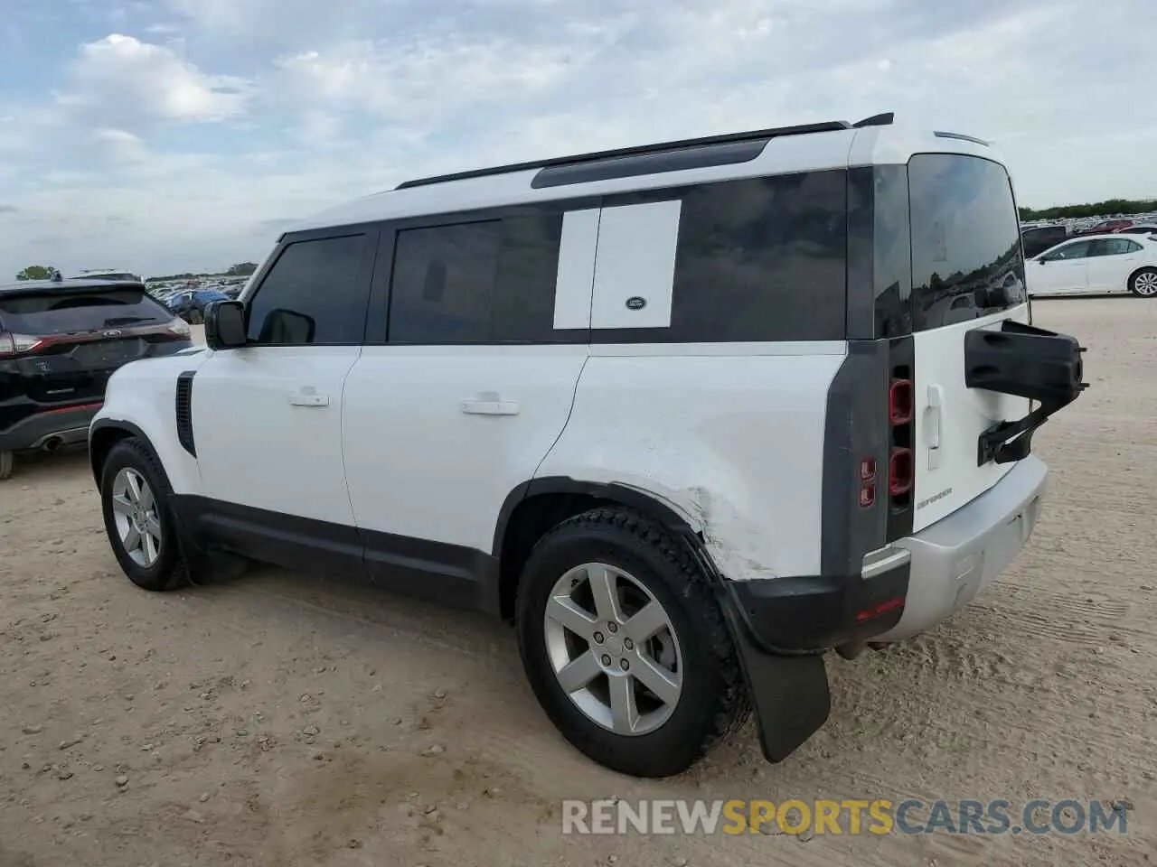 2 Photograph of a damaged car SALEKERXXN2075404 LAND ROVER DEFENDER 2022