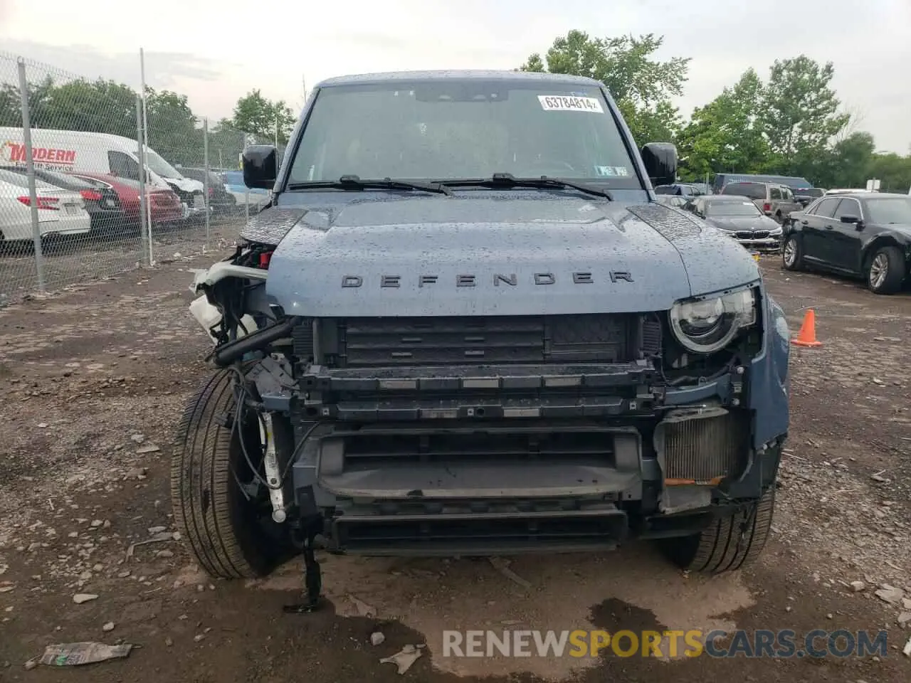 5 Photograph of a damaged car SALEPERU8N2099739 LAND ROVER DEFENDER 2022