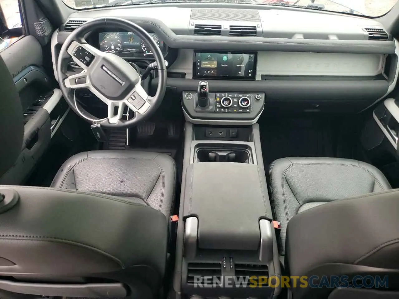 8 Photograph of a damaged car SALEPERU8N2099739 LAND ROVER DEFENDER 2022
