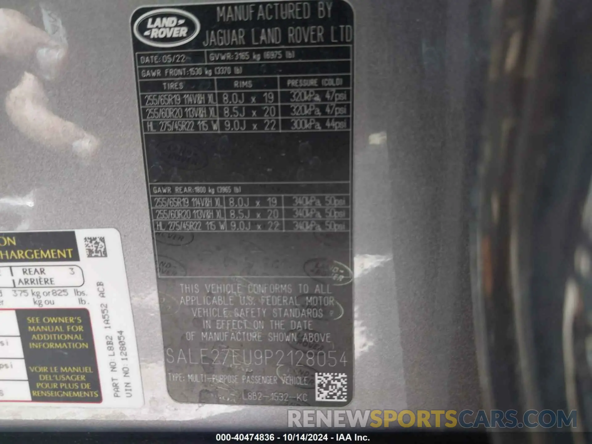 9 Photograph of a damaged car SALE27EU9P2128054 LAND ROVER DEFENDER 2023