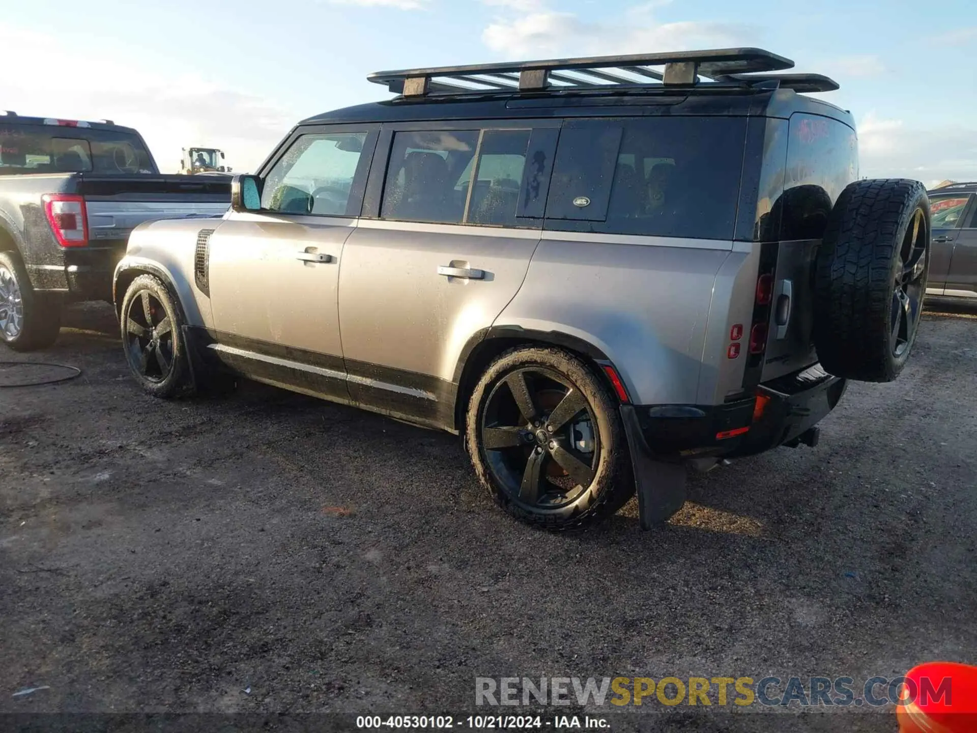 3 Photograph of a damaged car SALE2EEU0P2127251 LAND ROVER DEFENDER 2023