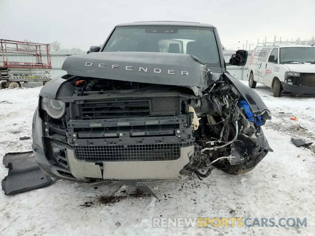 5 Photograph of a damaged car SALE2EEU5P2131828 LAND ROVER DEFENDER 2023