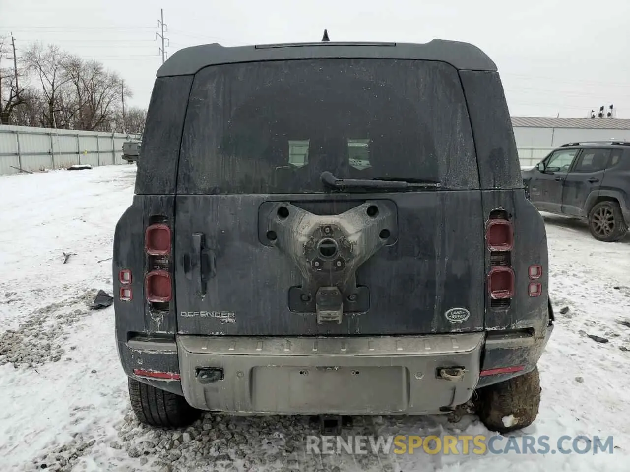 6 Photograph of a damaged car SALE2EEU5P2131828 LAND ROVER DEFENDER 2023